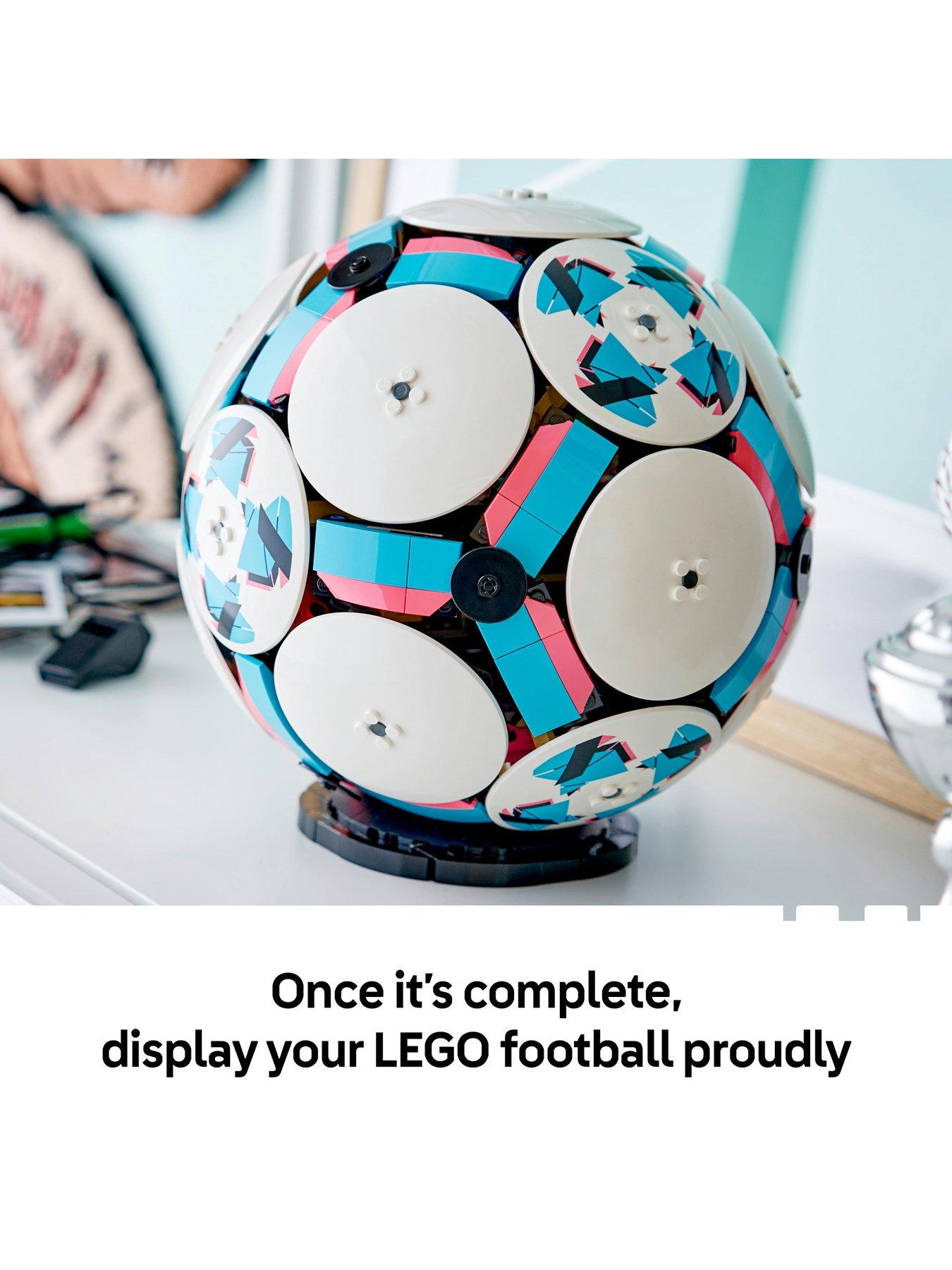 Image 6 of 8 of LEGO Editions Football - 3D Display Model Building Kit 43019