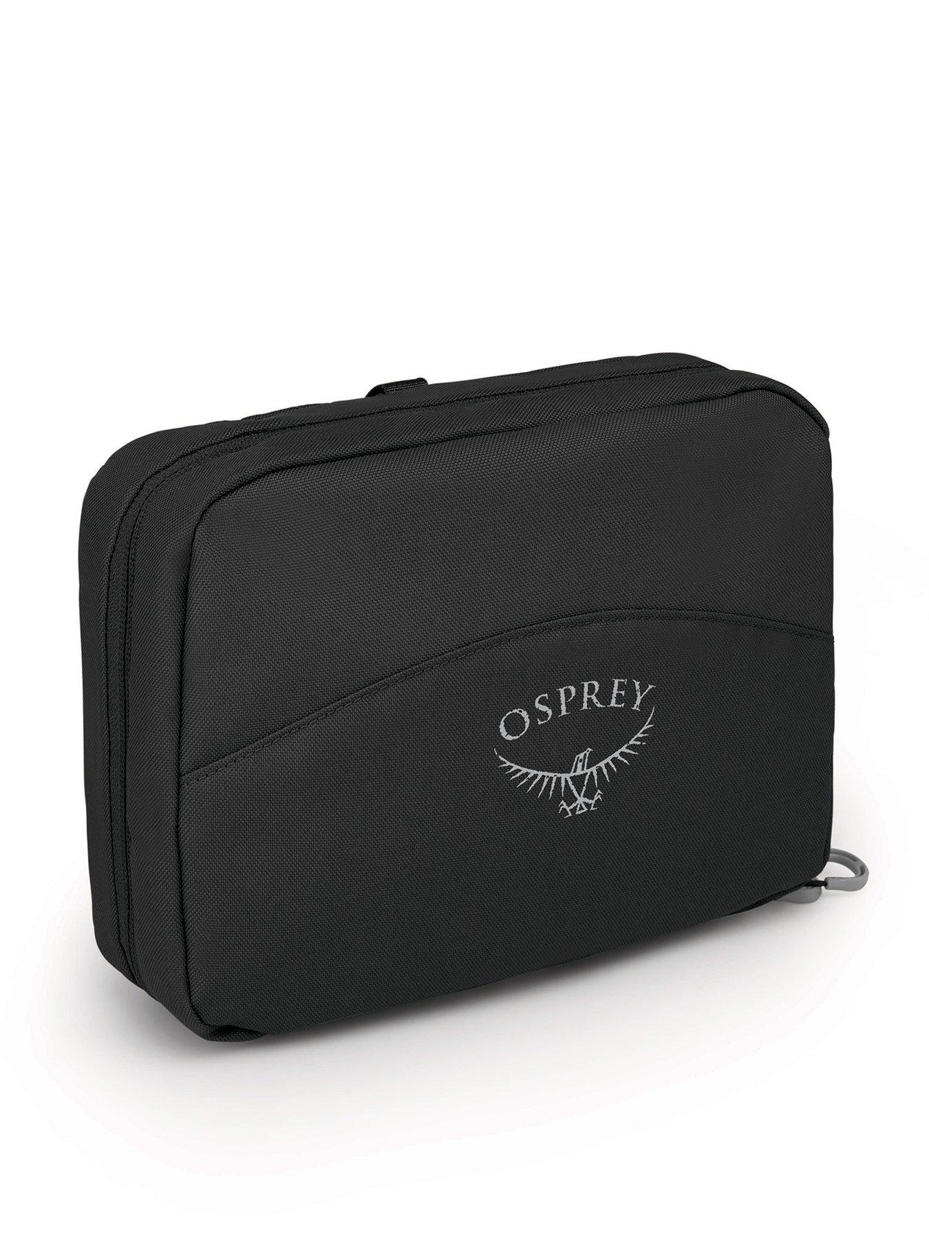 osprey-daylite-hanging-toiletry-kit