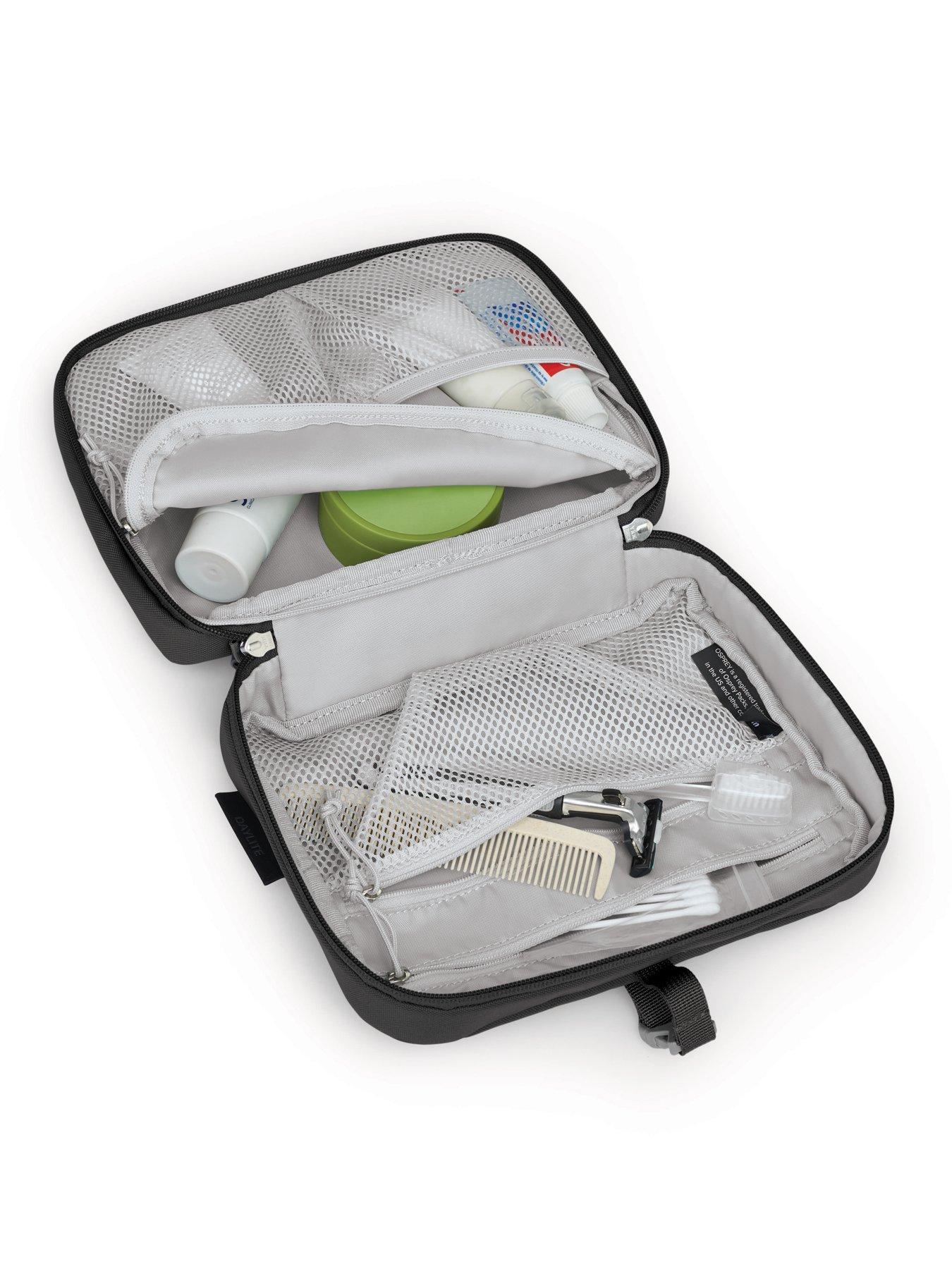 osprey-daylite-hanging-toiletry-kitback
