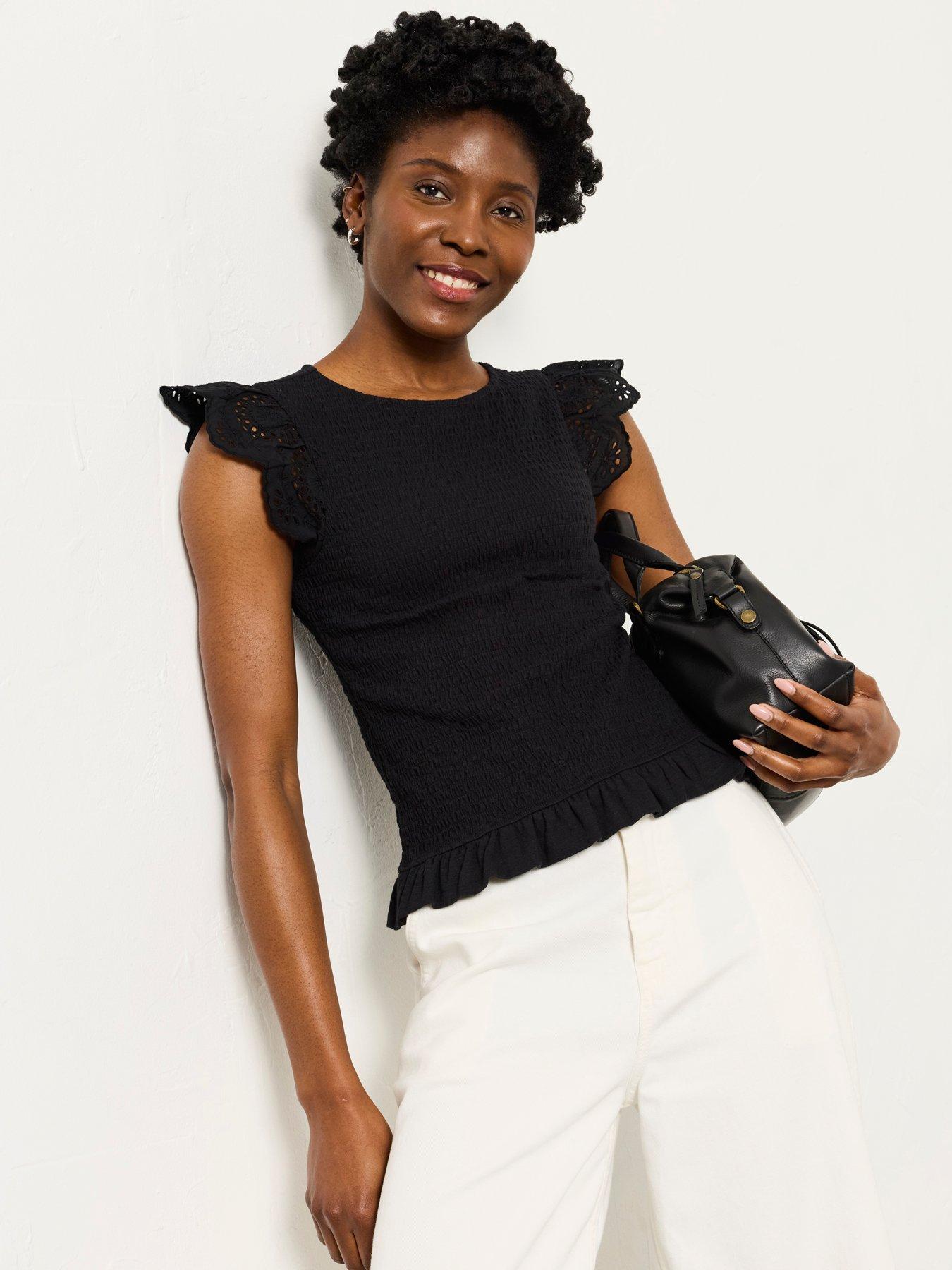 Image 5 of 6 of FatFace Betty Top - Black