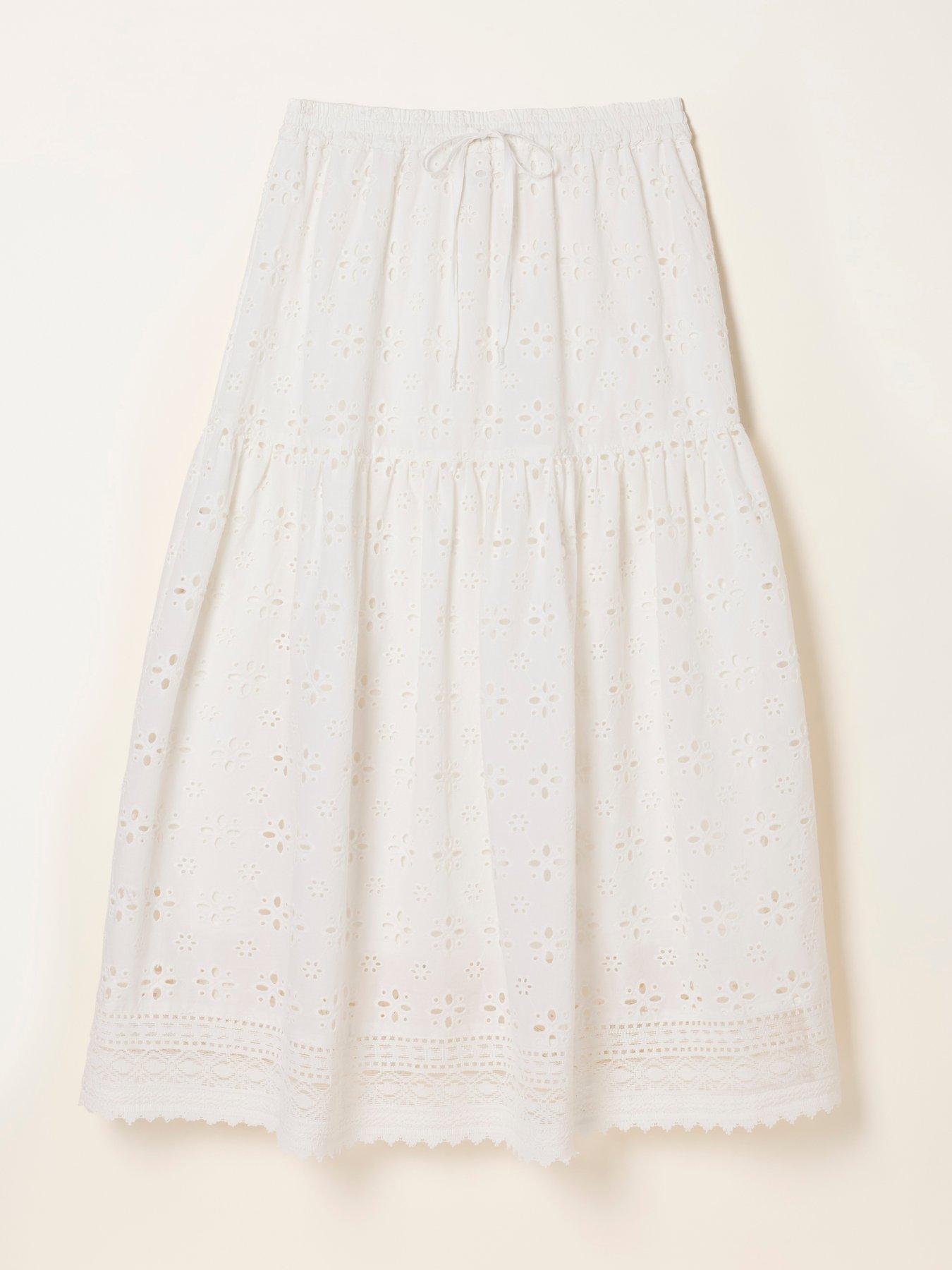 Image 7 of 7 of FatFace Winnie Broderie Midi - White