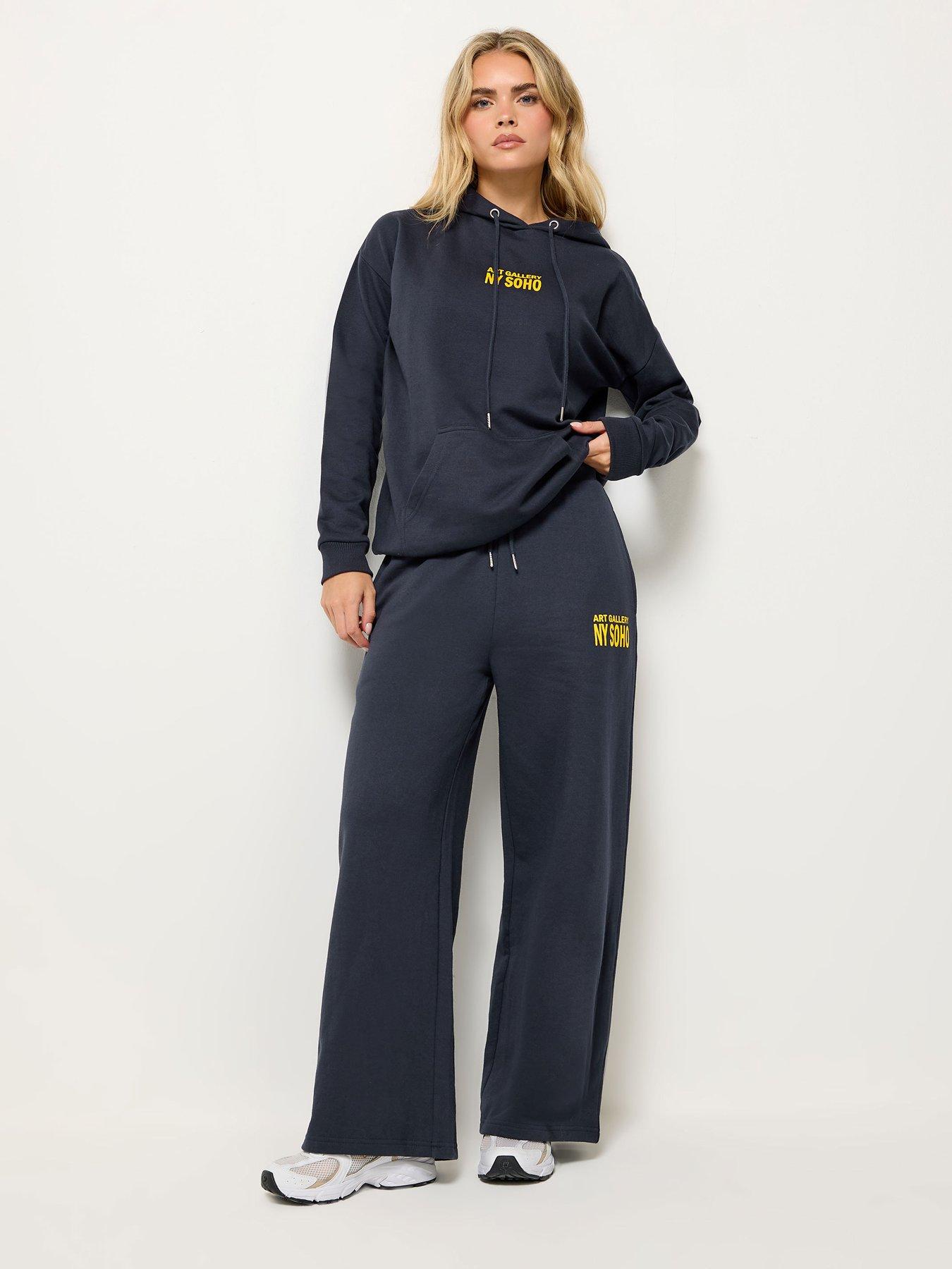 pixiegirl-petite-ny-soho-hoodie-pinkback