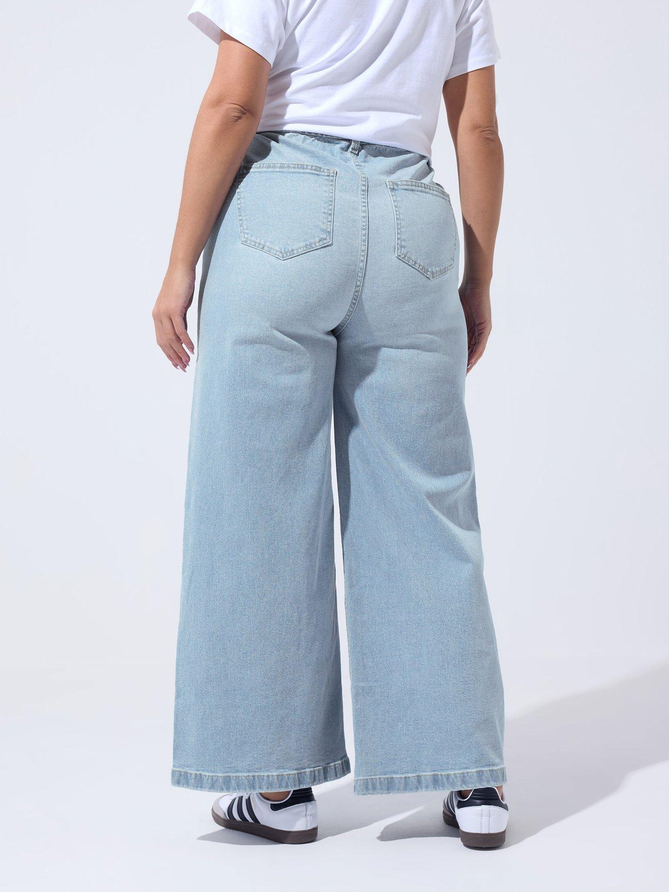 Image 2 of 5 of Yours Curve Floral Embroidered Jean