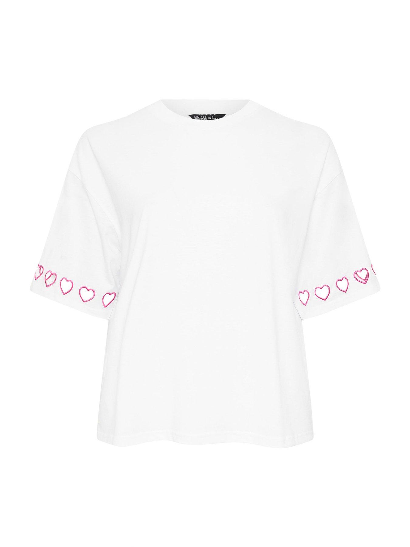 Image 6 of 6 of Yours Curve Heart Cut Out T-Shirt - White