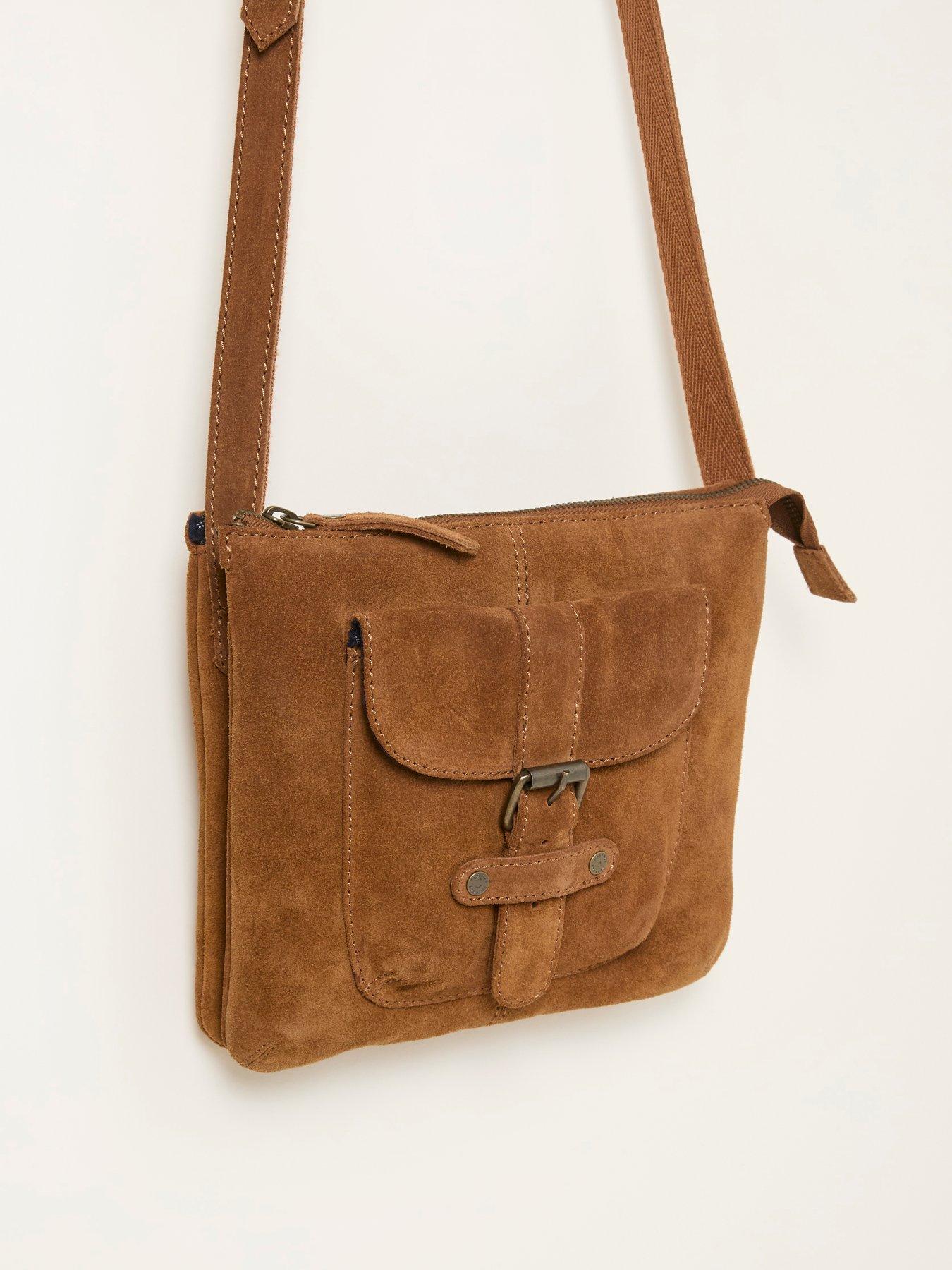 fatface-libby-suede-crossbody-bag-tan-brownoutfit