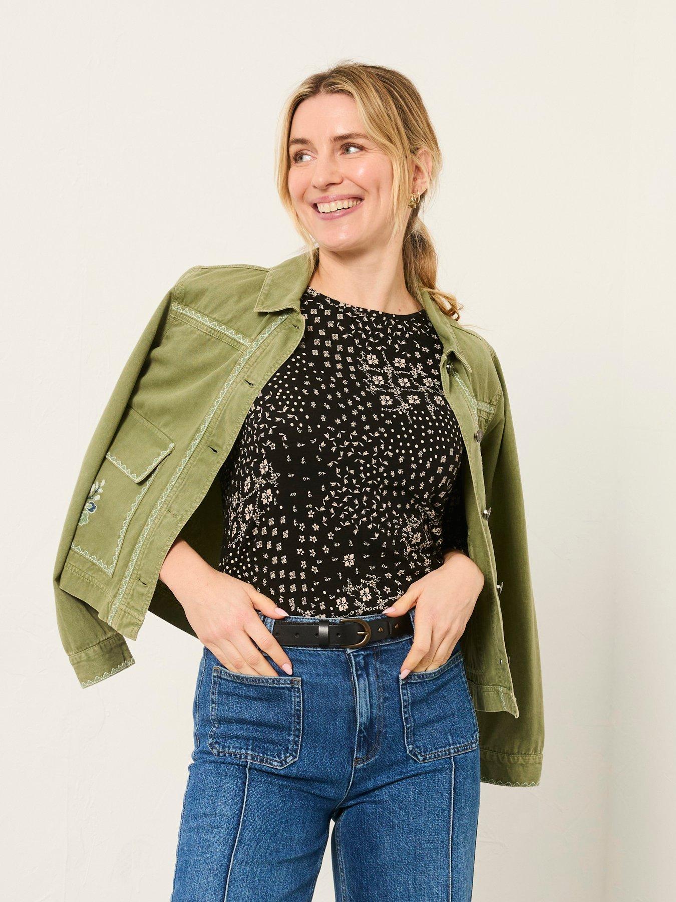 Image 3 of 6 of FatFace Ria Mono Patchwork Top - Black