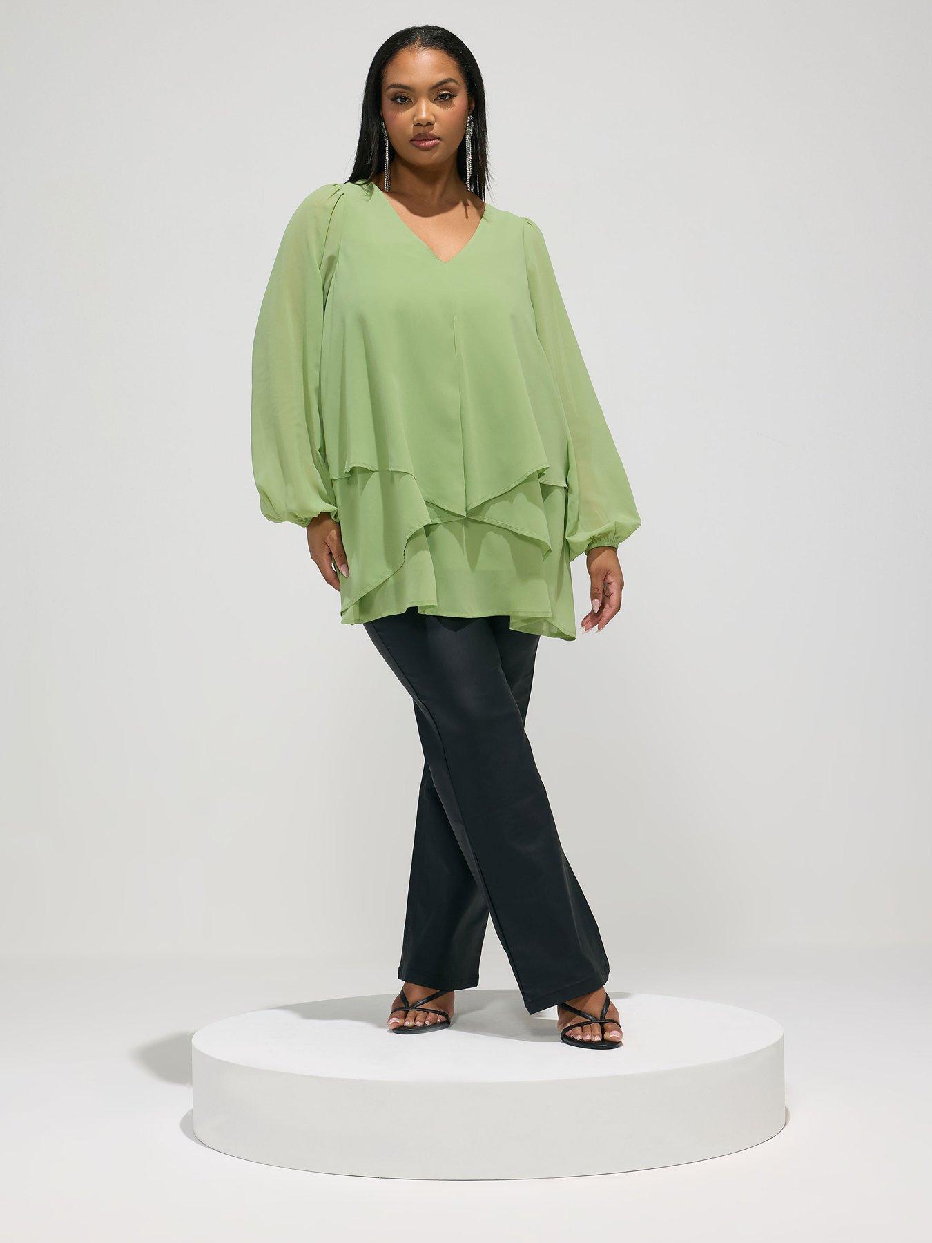 yours-curve-half-placket-spot-dressback