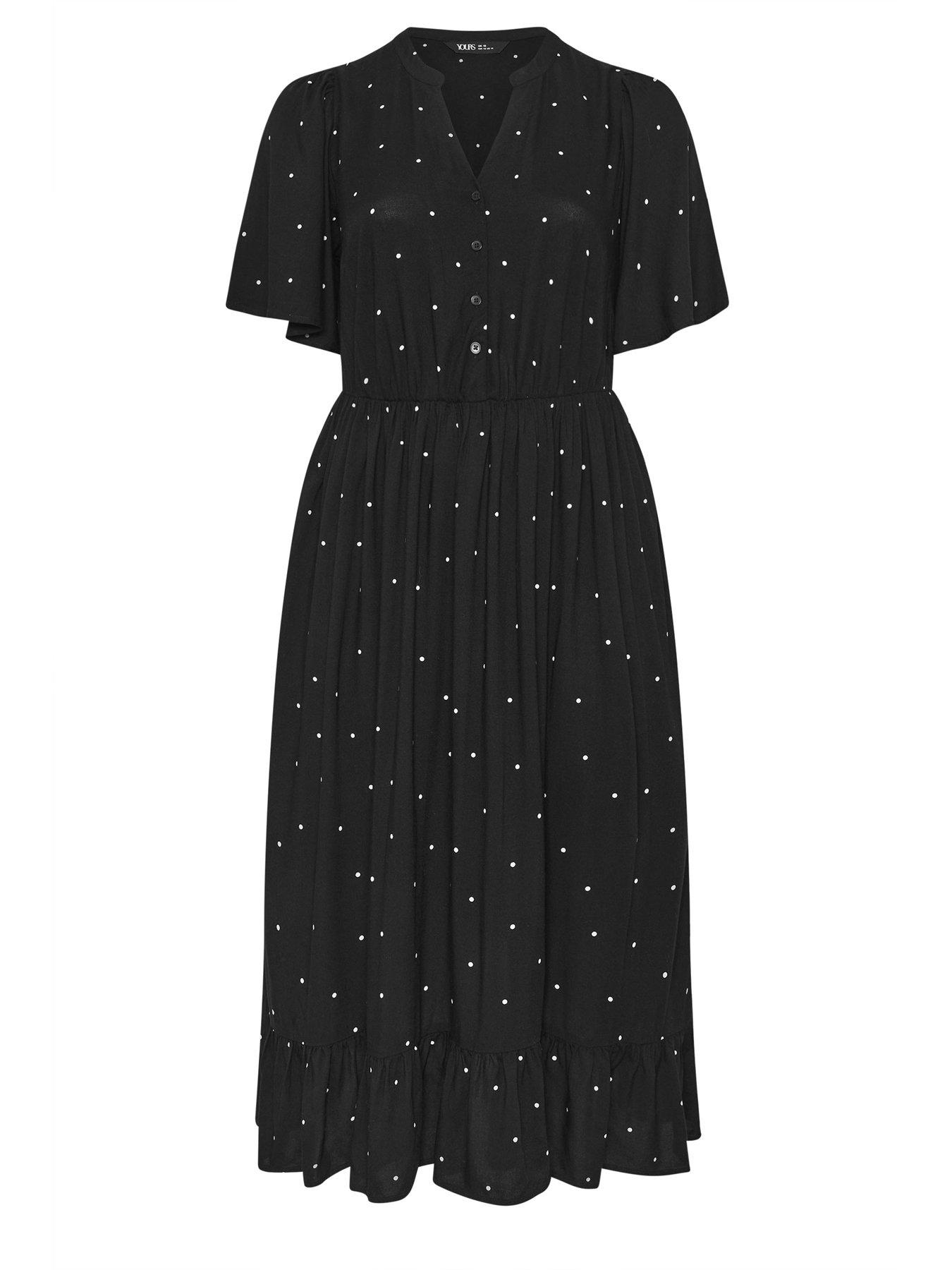 yours-curve-half-placket-spot-dressdetail