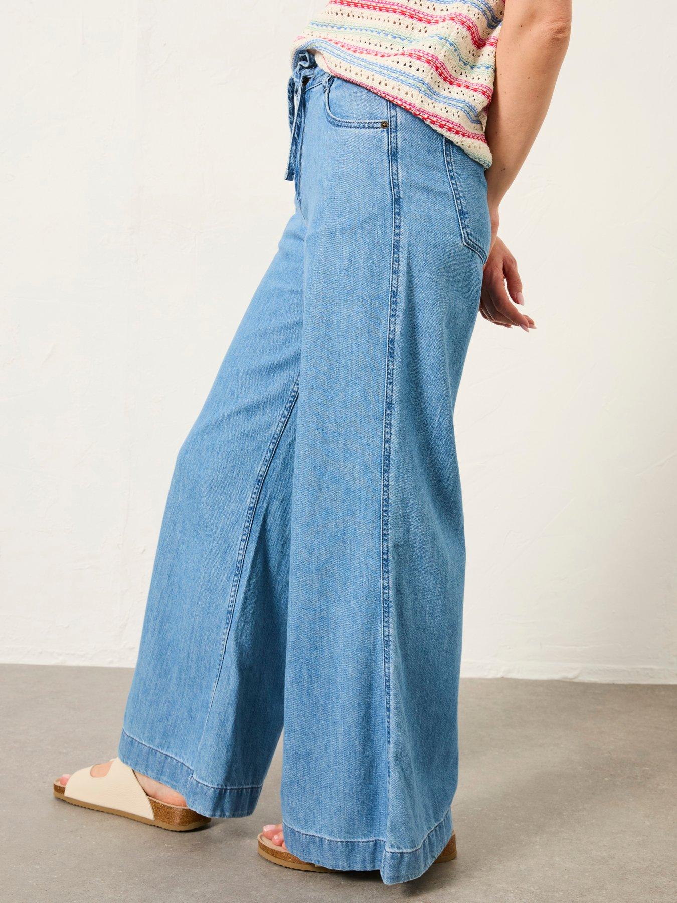 fatface-amberley-wide-leg-jean-denim-blueoutfit