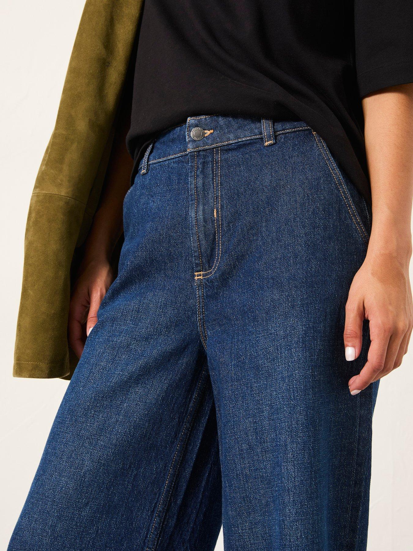 fatface-hove-crop-denim-jeans-dark-blueoutfit