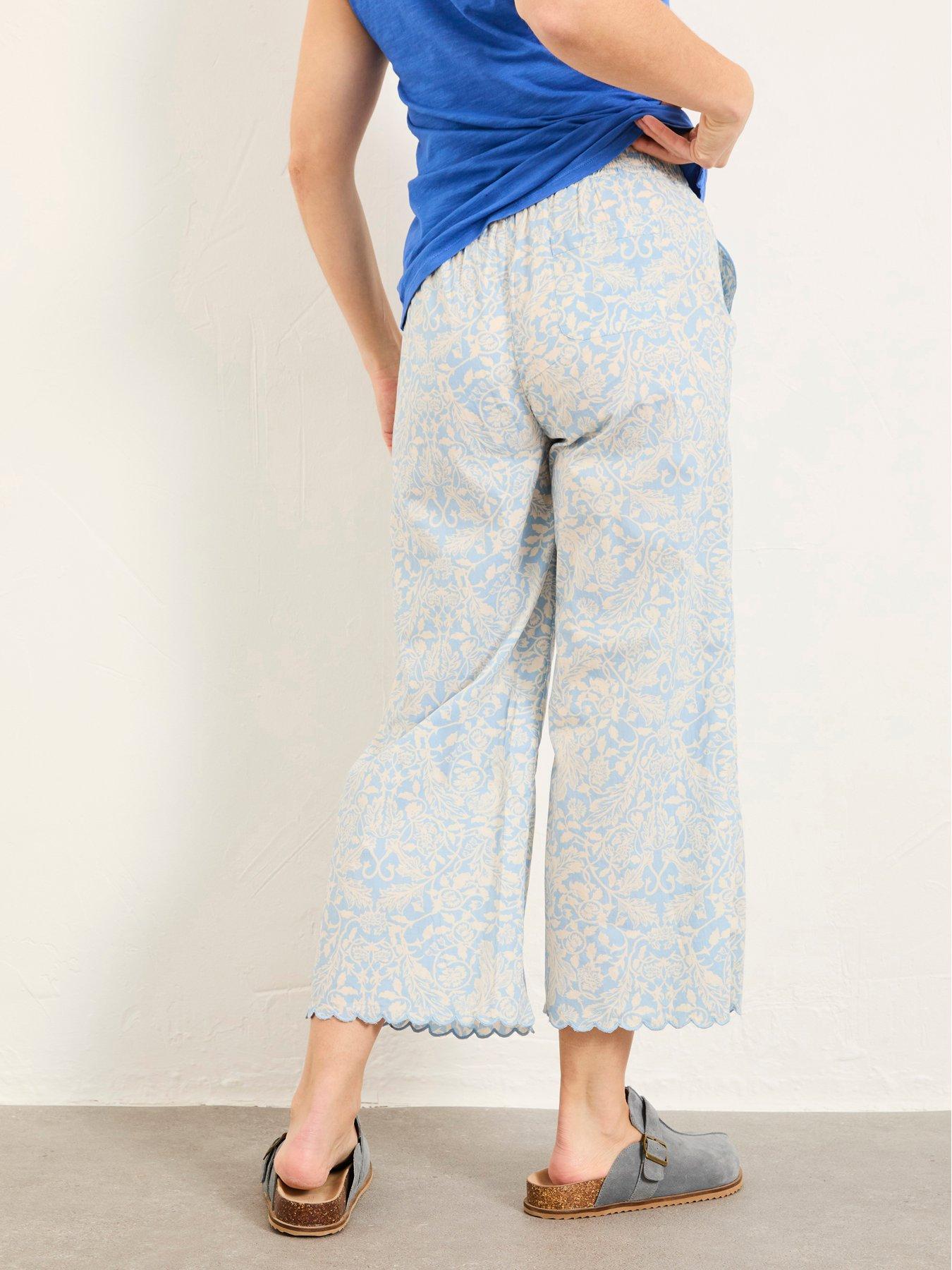 fatface-lola-cropped-floral-pyjama-pants-bluestillFront