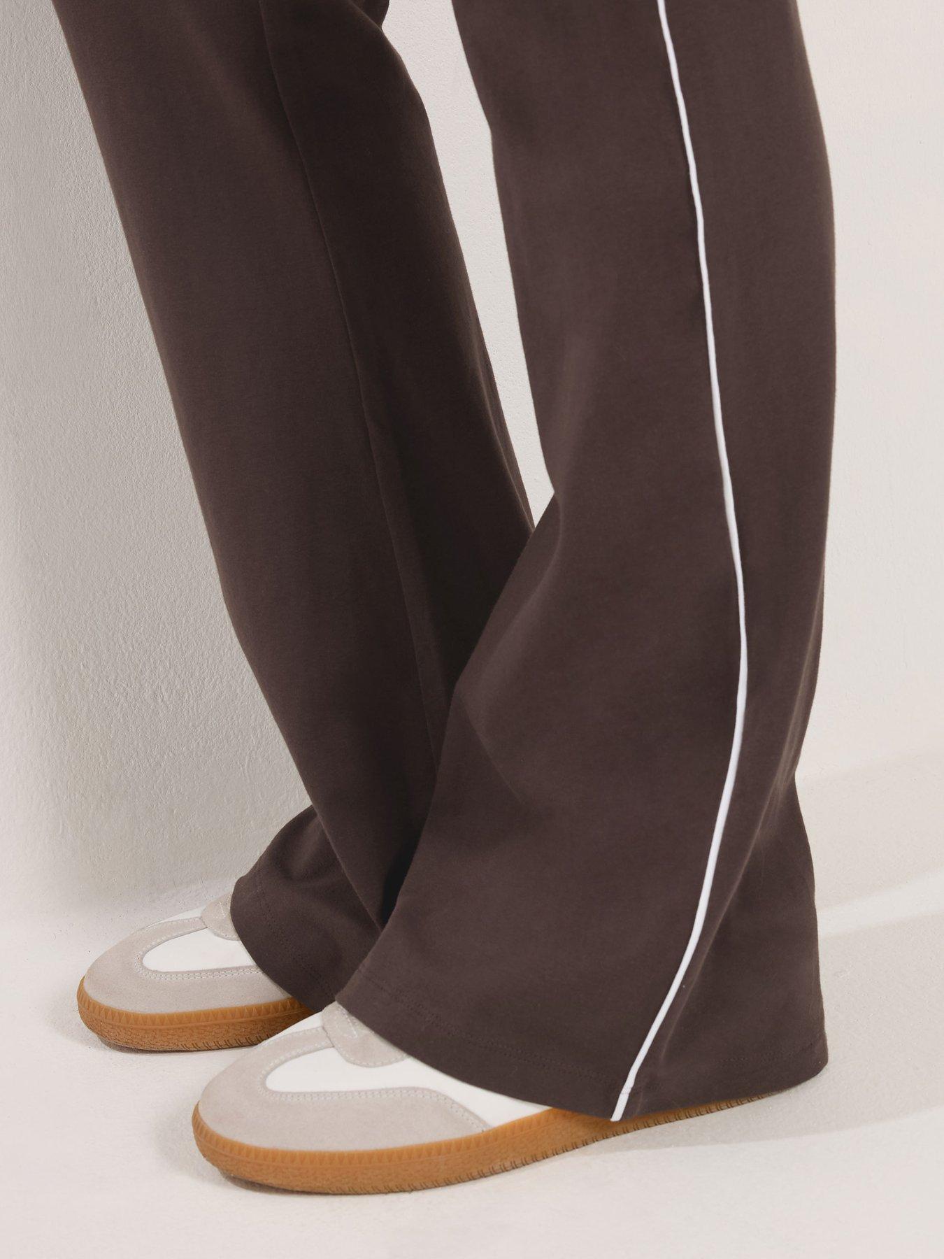 long-tall-sally-flare-leggings-36-brownoutfit