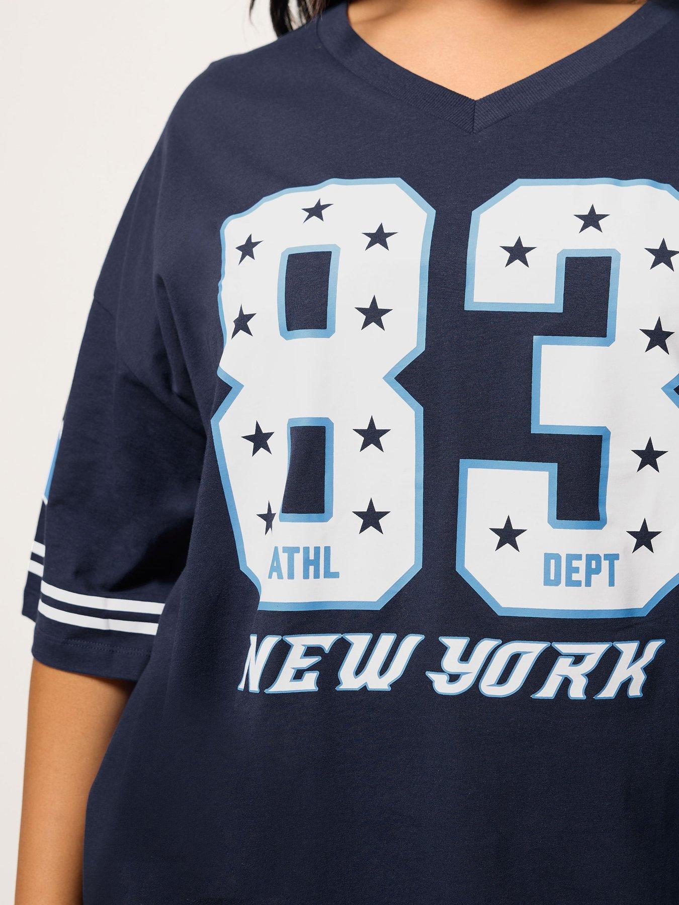 yours-curve-placement-boxy-varsity-t-shirt-blueoutfit
