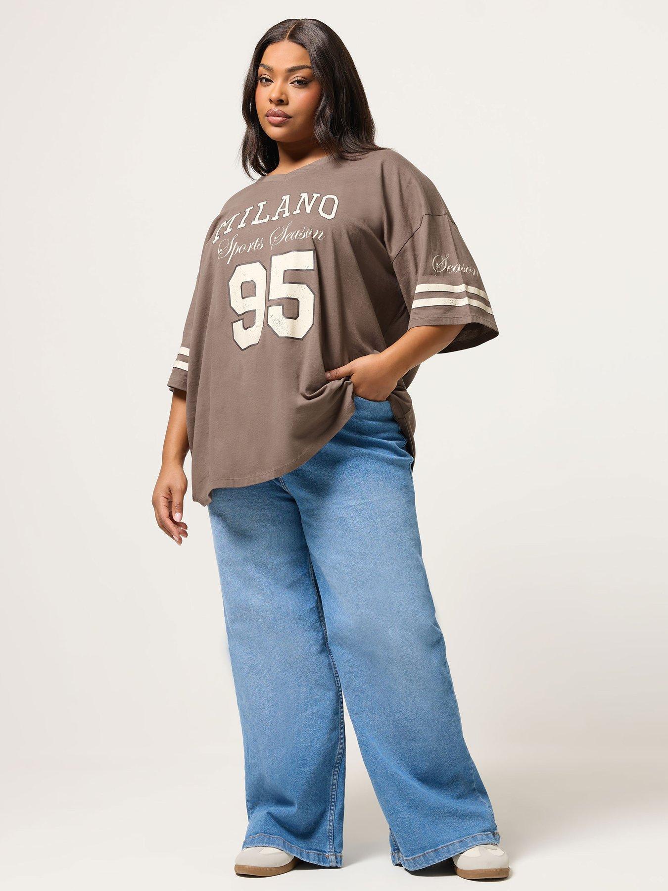 Image 3 of 5 of Yours Curve Placement Boxy Varsity T-Shirt - Brown