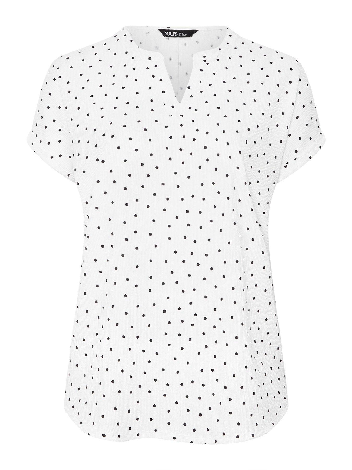 Image 5 of 5 of Yours Curve Grown On Notch Neck T-Shirt