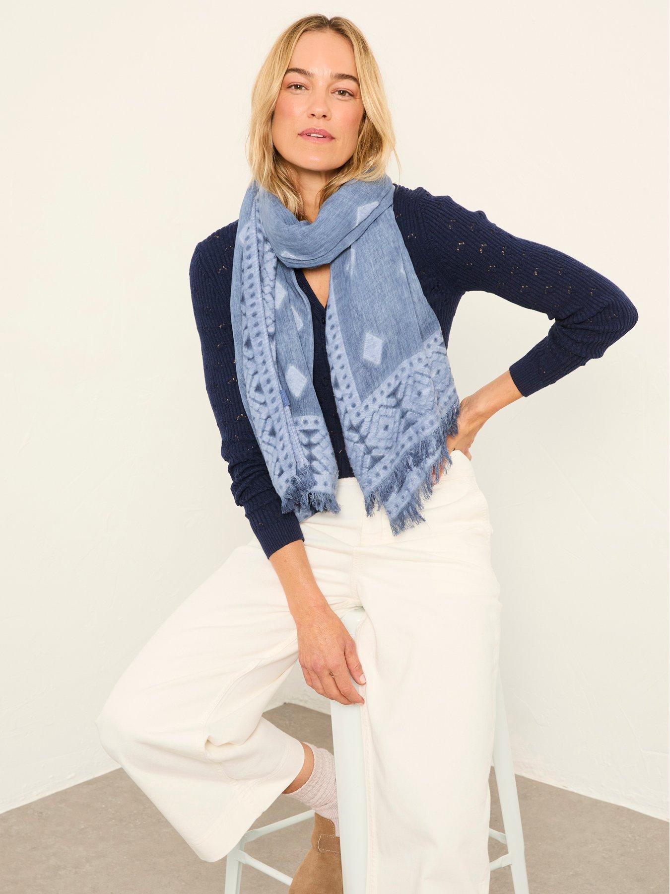 Image 3 of 6 of FatFace Hove Crop Trouser - White