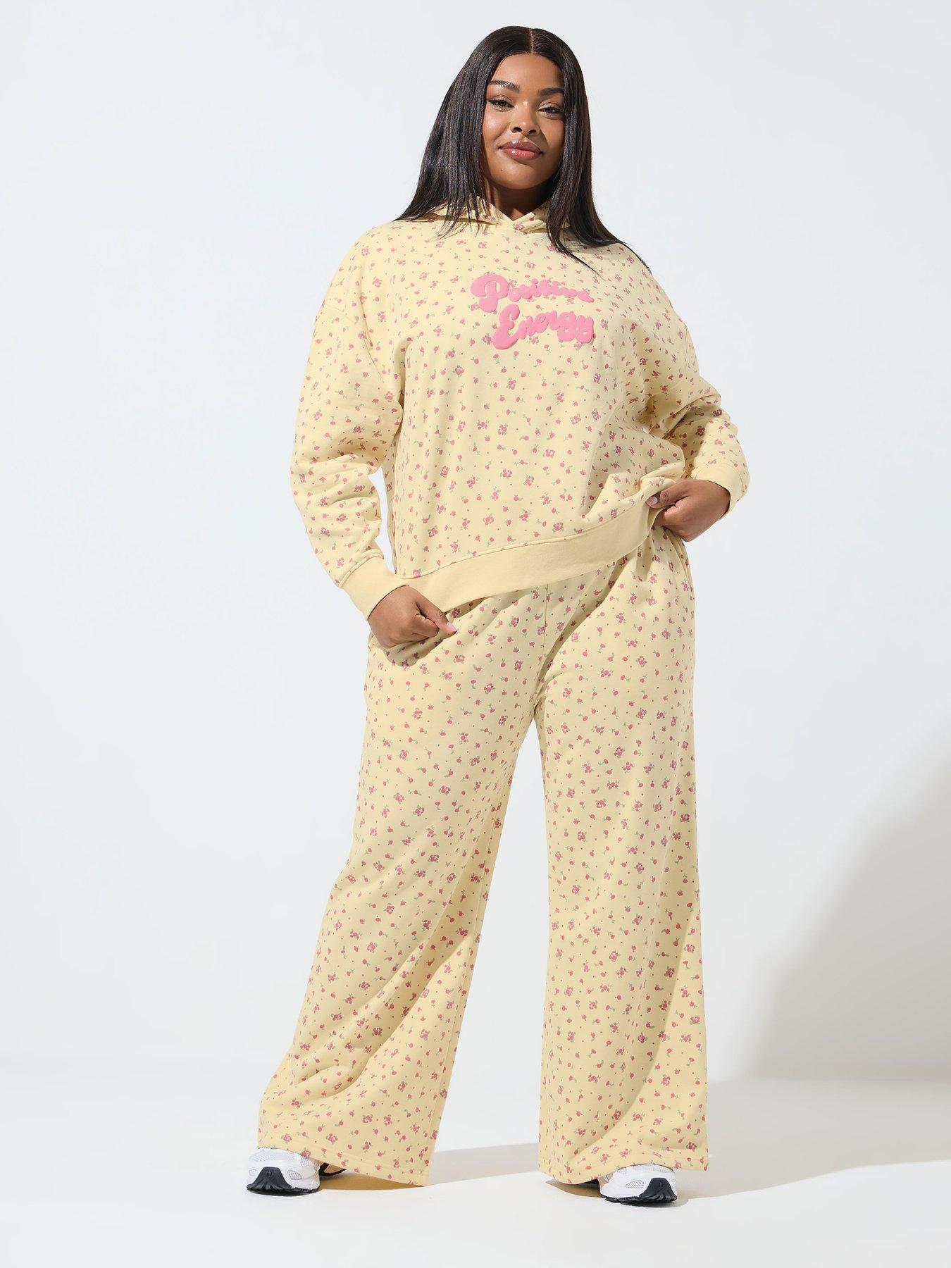 yours-curve-ditsy-printed-hoodieback