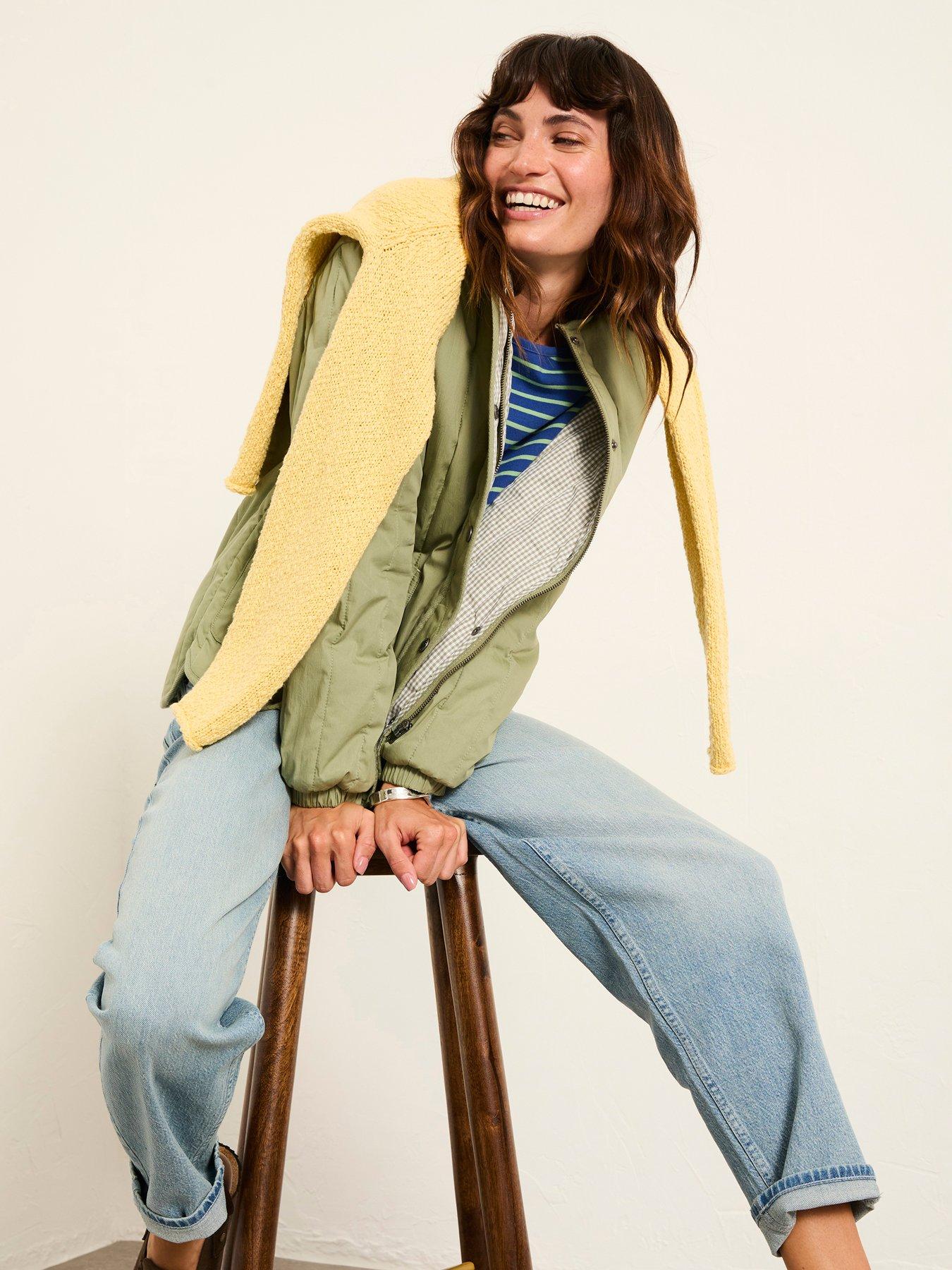 Image 5 of 6 of FatFace Raya Quilted Jacket - Sage Green