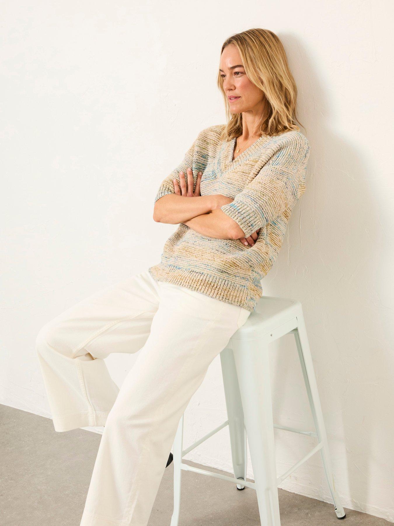 fatface-tilly-top-neutraldetail