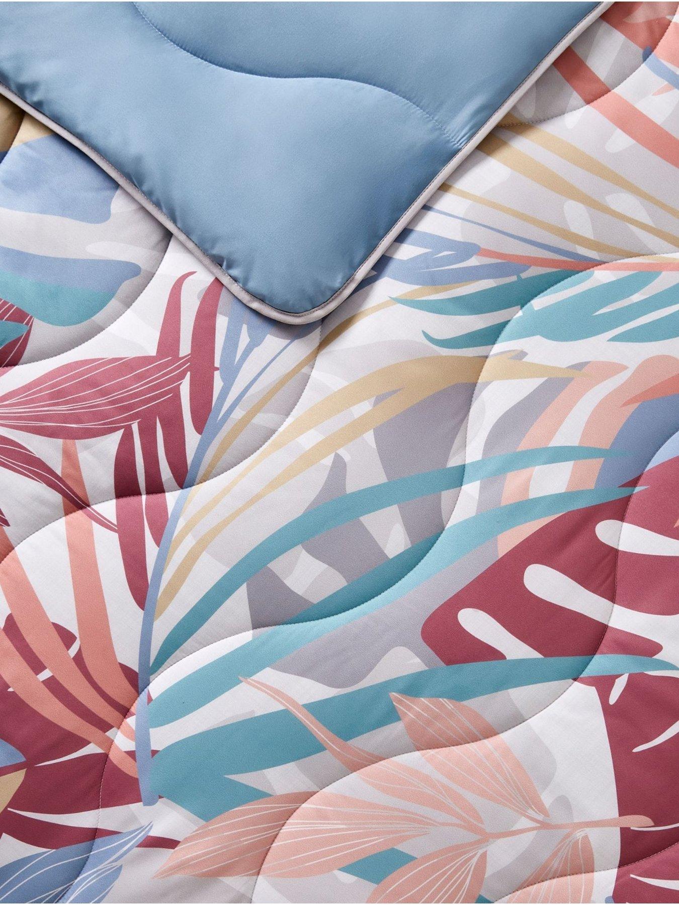 night-lark-sunset-palms-coverless-duvet-set-6-togback
