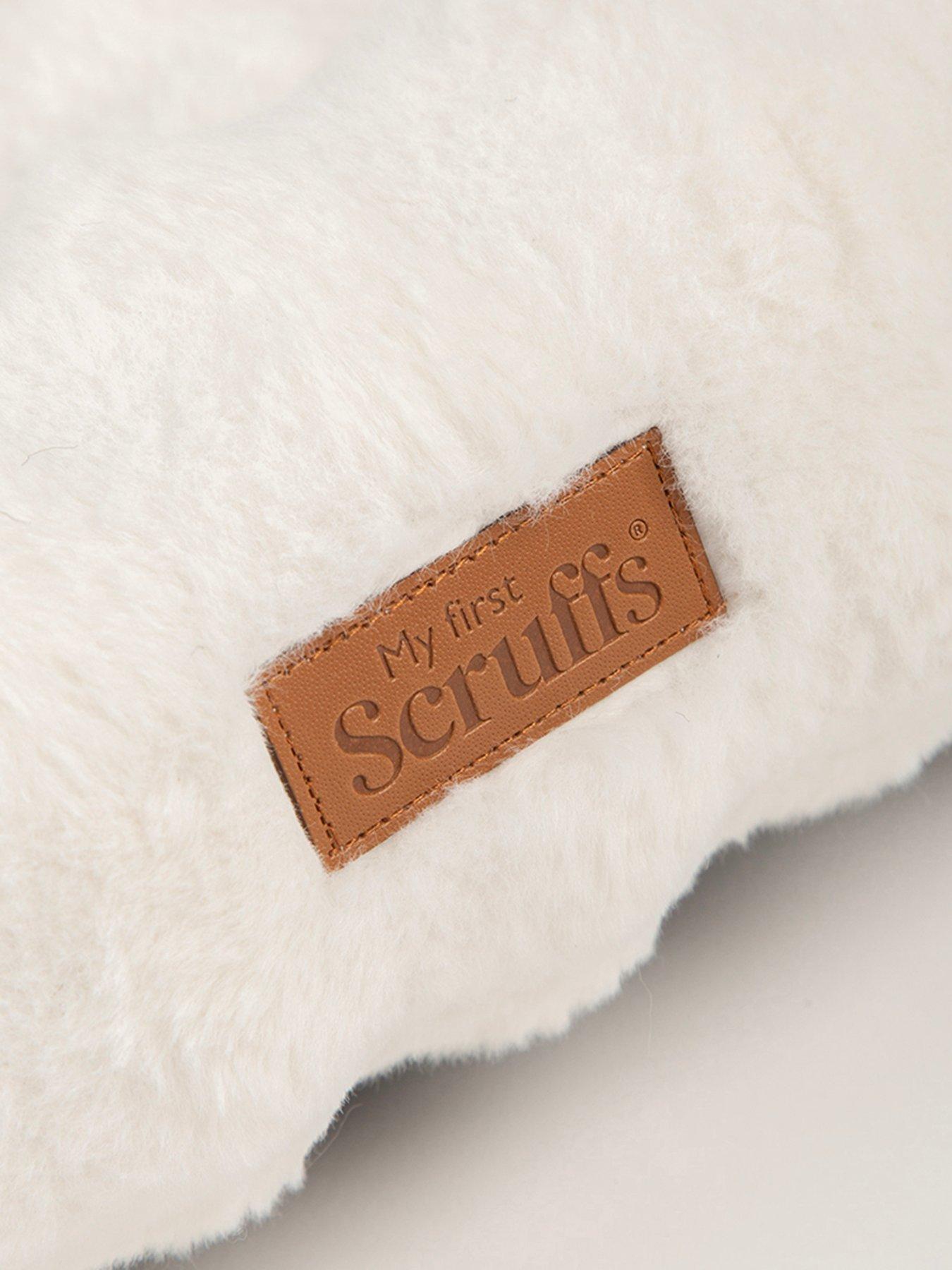 scruffs-my-first-bed-cloud-puppy-kitten-calming-box-bedoutfit