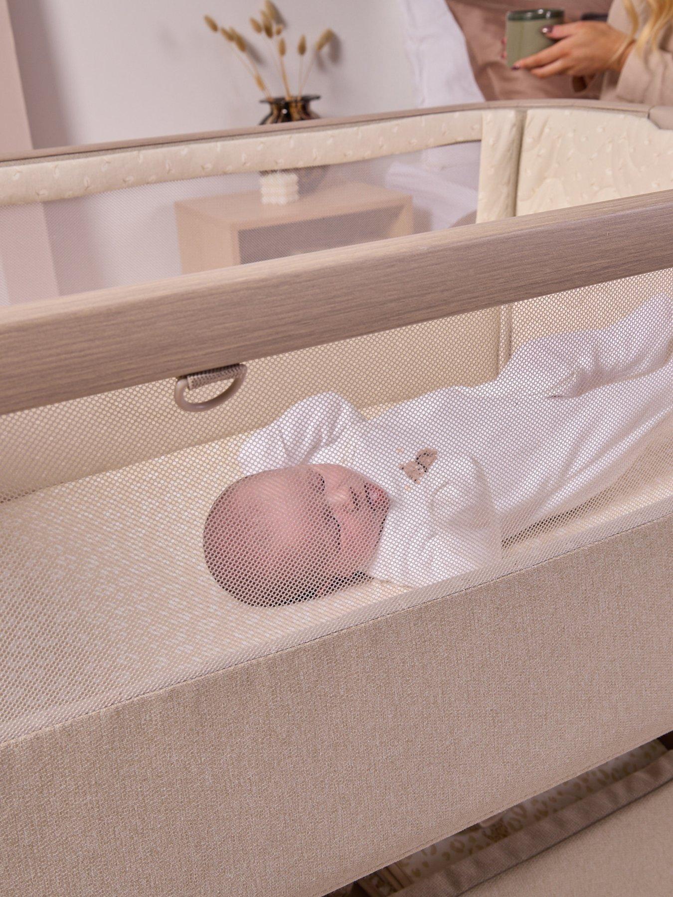 tutti-bambini-cozee-air-2-bedside-crib-soft-walnutcocoaoutfit