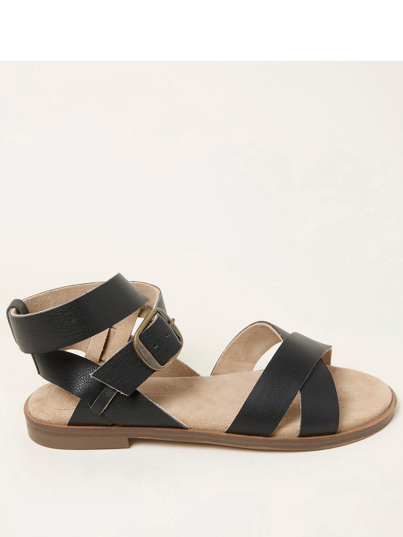 fatface-crossover-gladiator-black