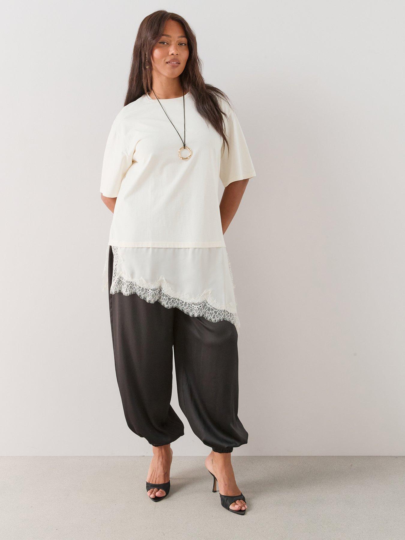 The Very Collection Curve Lace Asymmetric Hem T-Shirt - Ivory