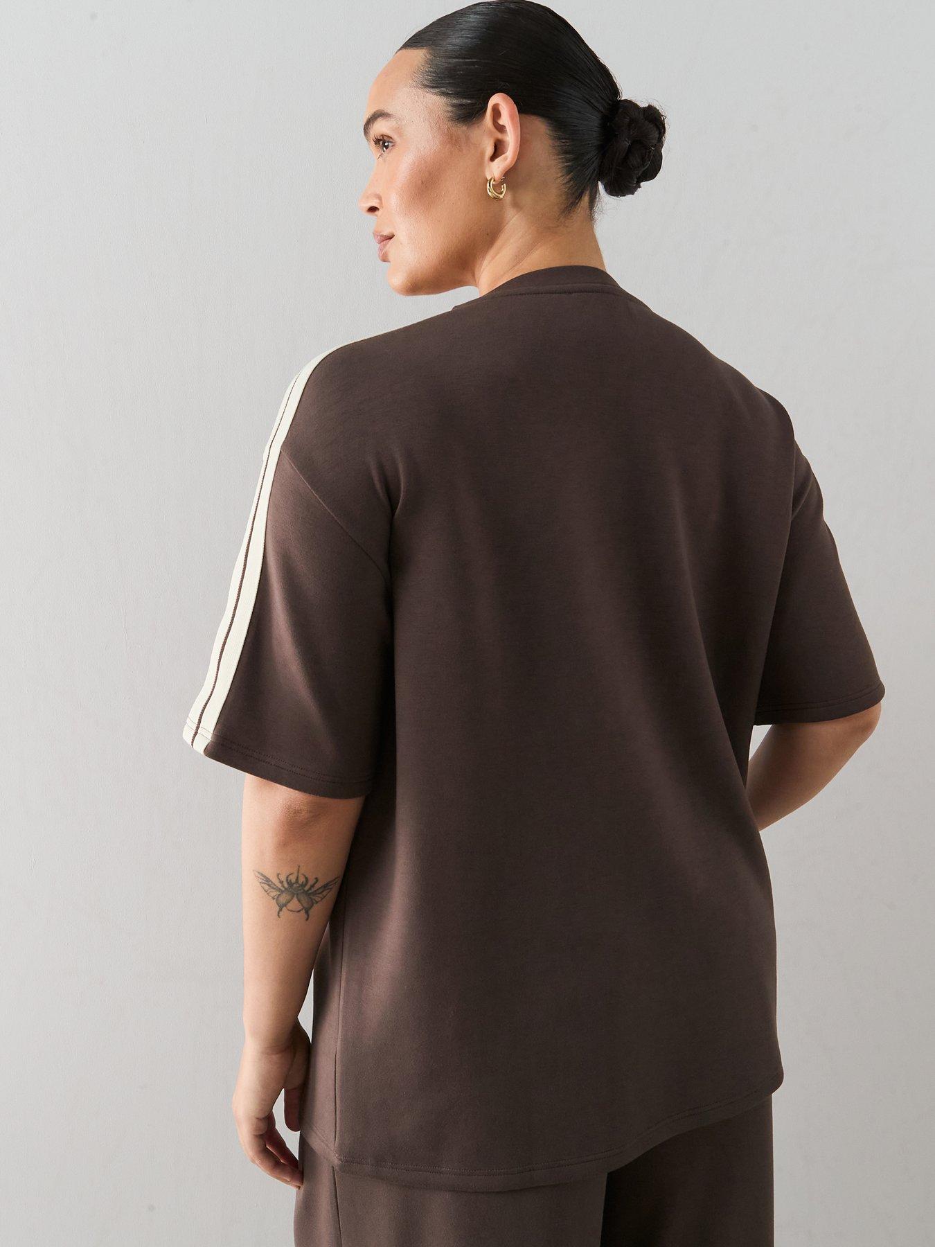 Image 2 of 6 of The Very Collection Curve Side Stripe Detail T-Shirt - Brown