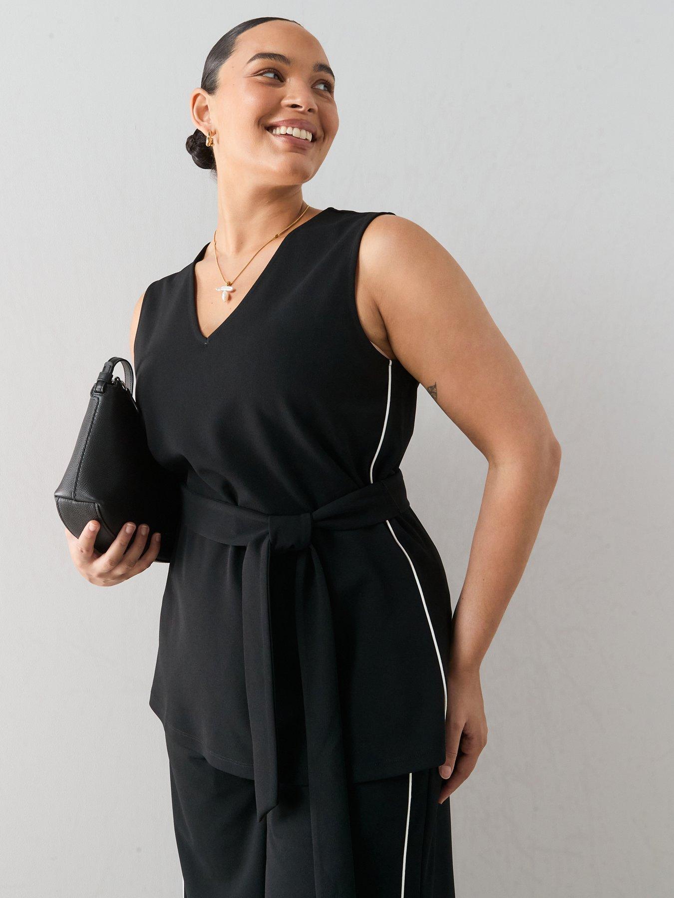 Image 1 of 6 of The Very Collection Curve V Neck Tunic Co-Ord - Black