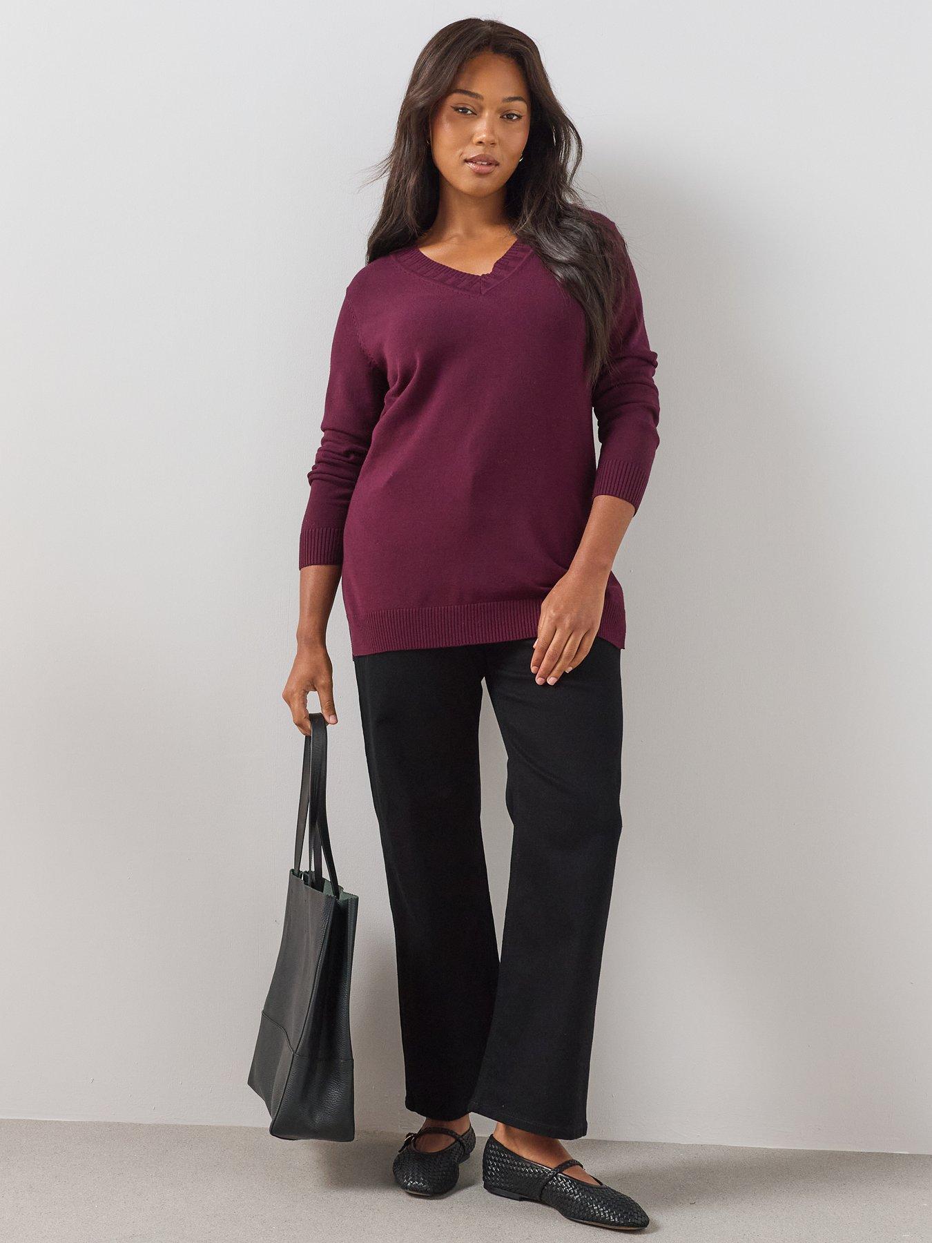 Image 5 of 6 of The Very Collection Women's Curve Classic Comfort V-Neck Longline Jumper - Plum