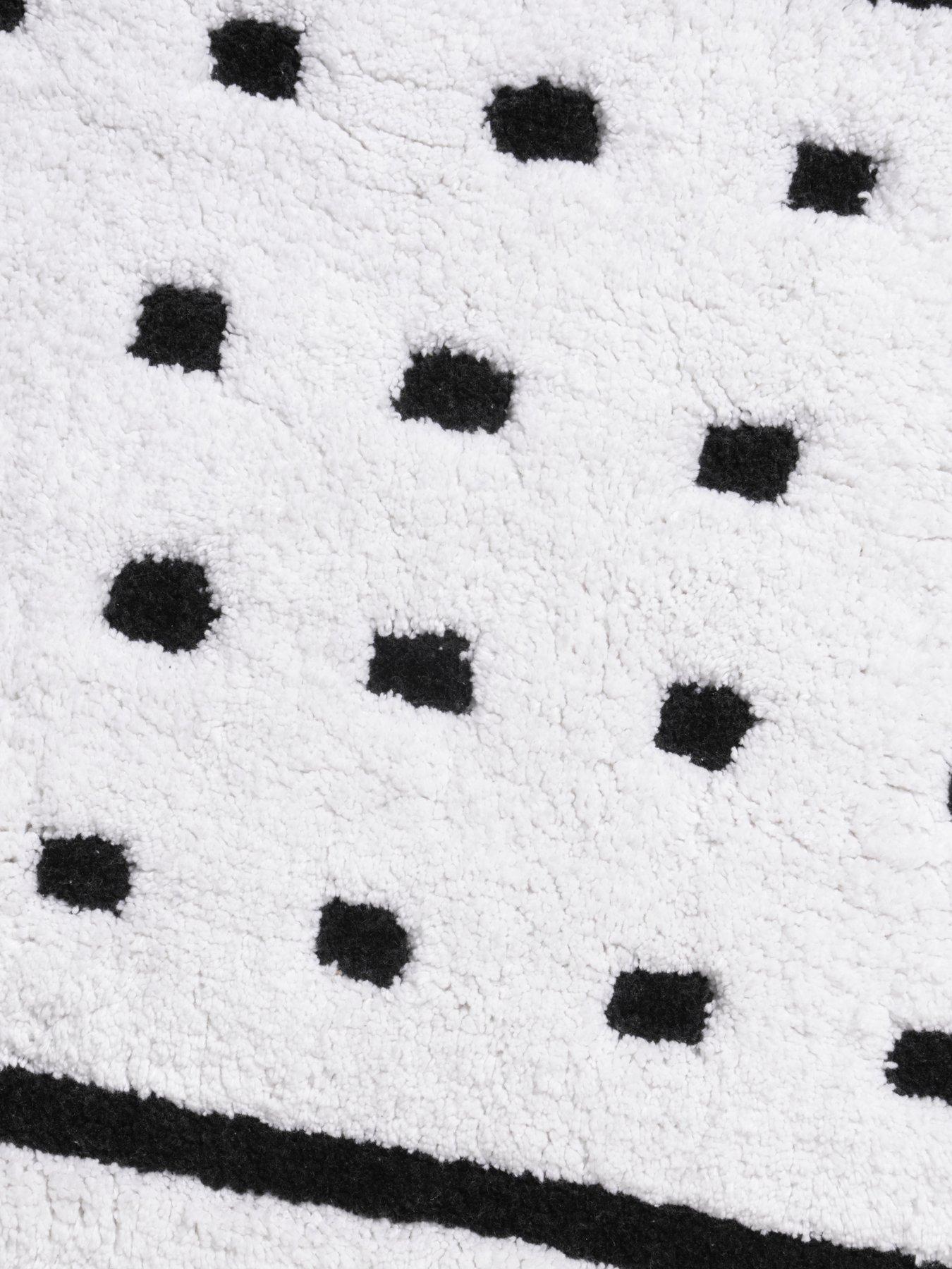 Image 4 of 4 of Croydex Black Square Bath Mat