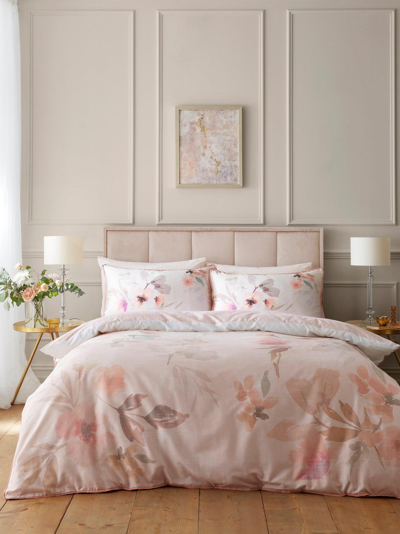 Soiree Mia Floral Blooms Duvet Cover Set In Natural Double