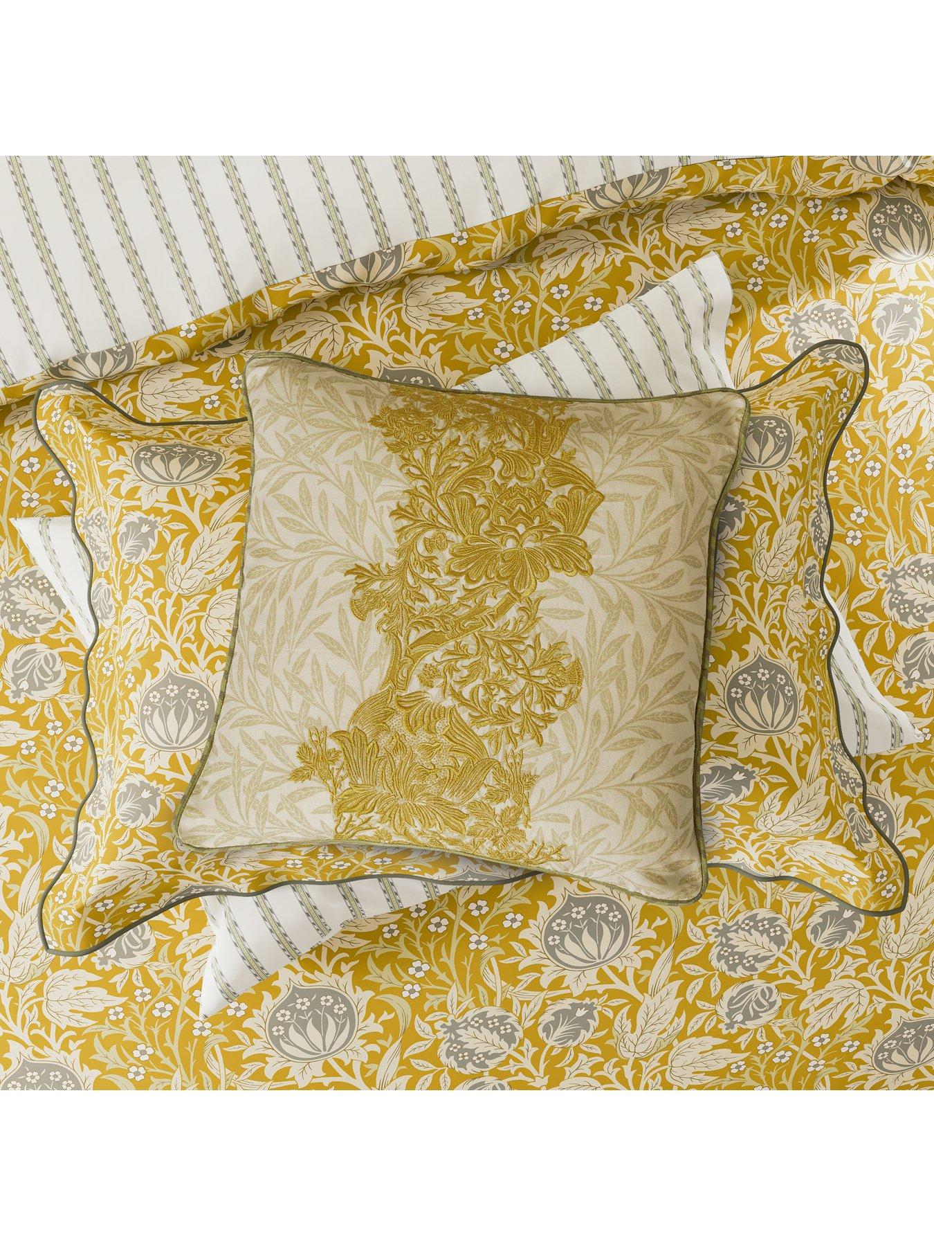morris-co-elmcote-cover-set-100-cotton-sunflowerdetail