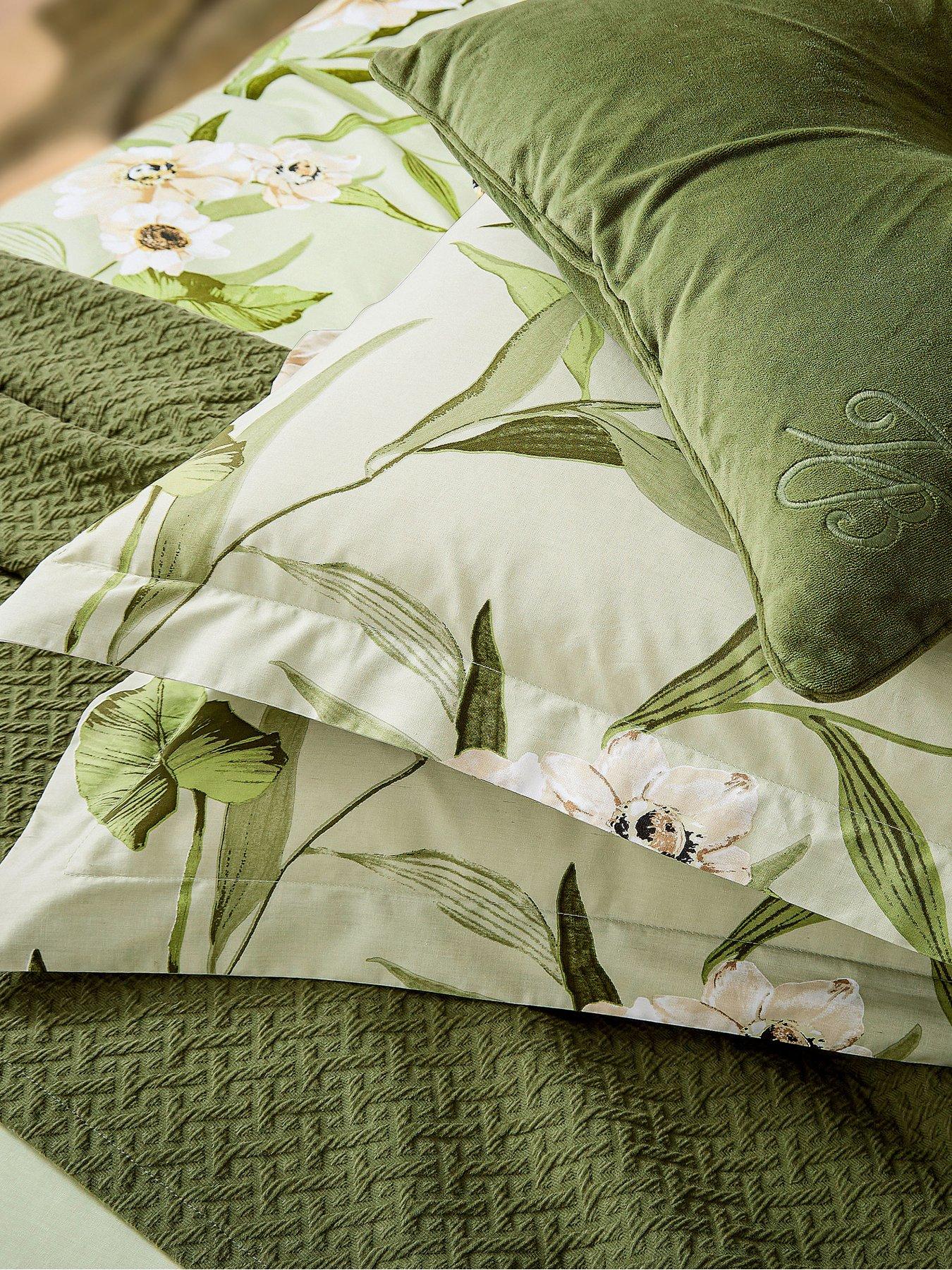 ted-baker-cabana-duvet-cover-set-greendetail
