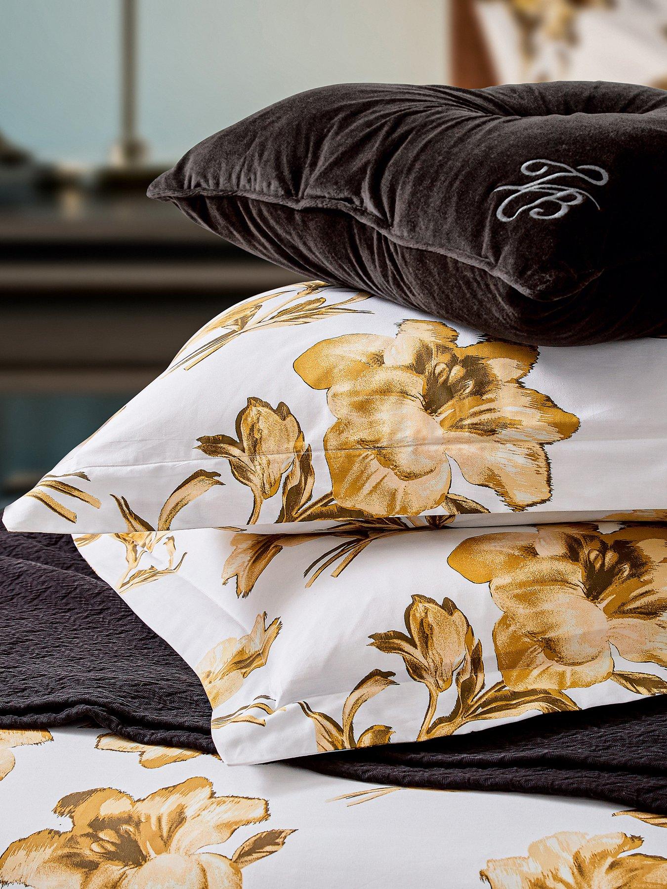 ted-baker-midnight-garden-cover-set-100-cotton-ochredetail