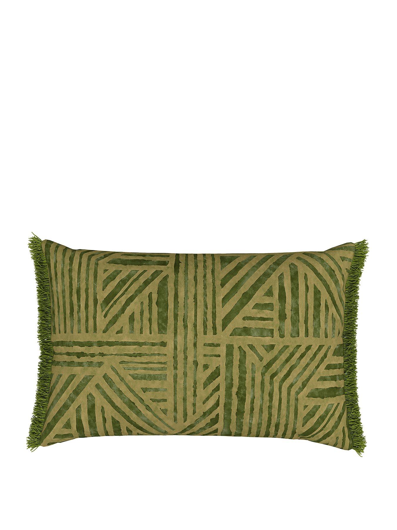 harlequin-crater-cushion-60x40-cm-jadestillFront