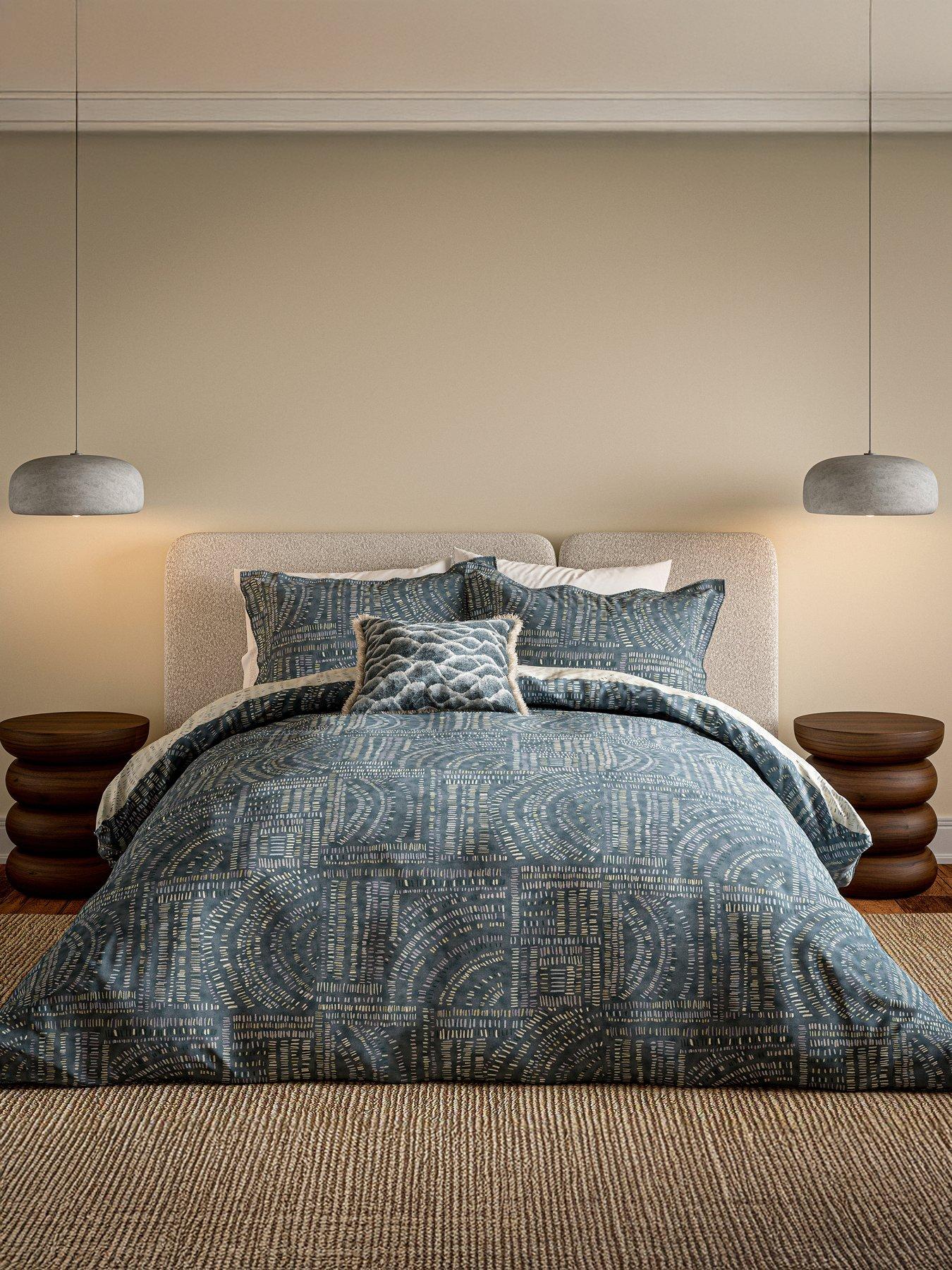 harlequin-frescoes-cover-set-100-cotton-sapphirefront