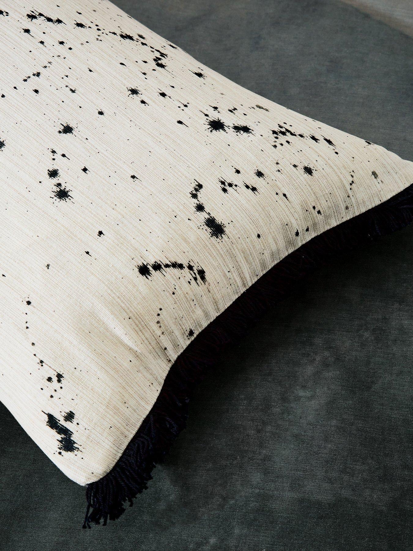 harlequin-moho-cushion-60x40-cm-agateoutfit