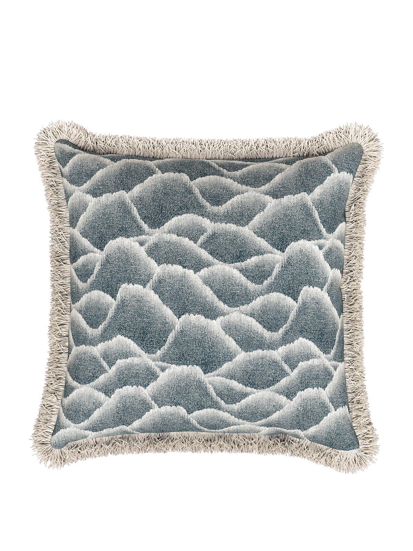 harlequin-zuni-cushion-45x45-cm-sapphirestillFront