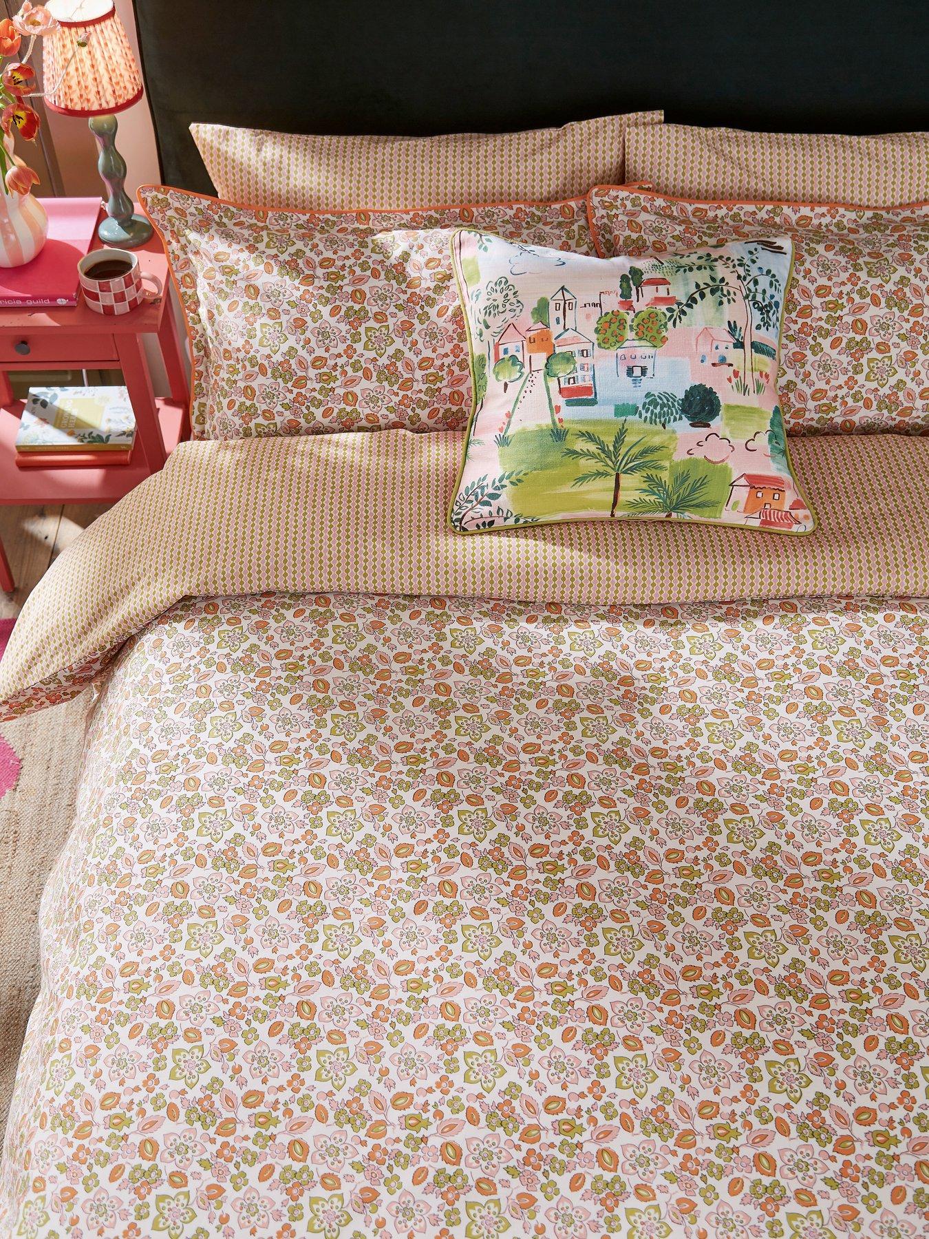 land-shore-rudie-duvet-cover-set-multiback