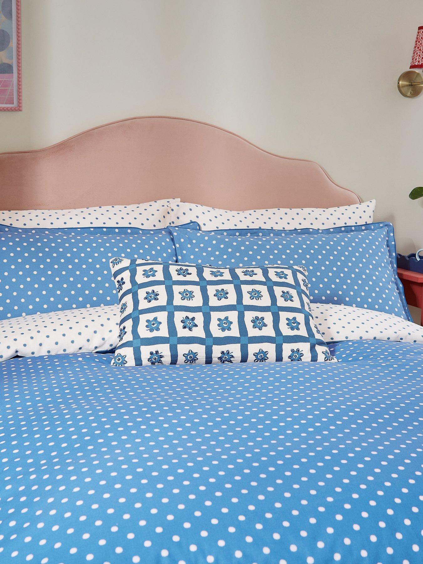 land-shore-sora-100-cotton-standard-pillowcase-pair-bluefront