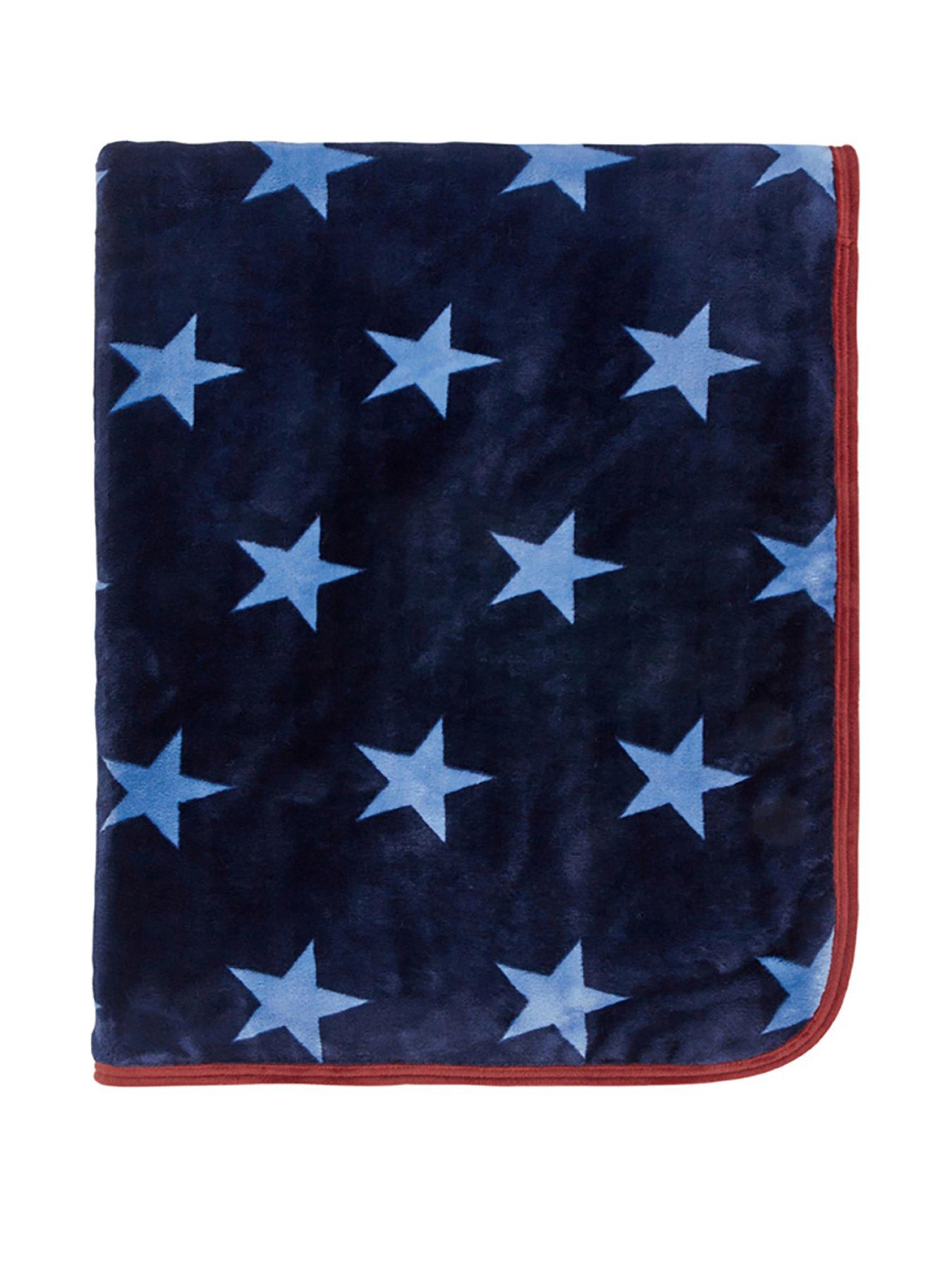 helena-springfield-star-fleece-throw-blueredstillFront