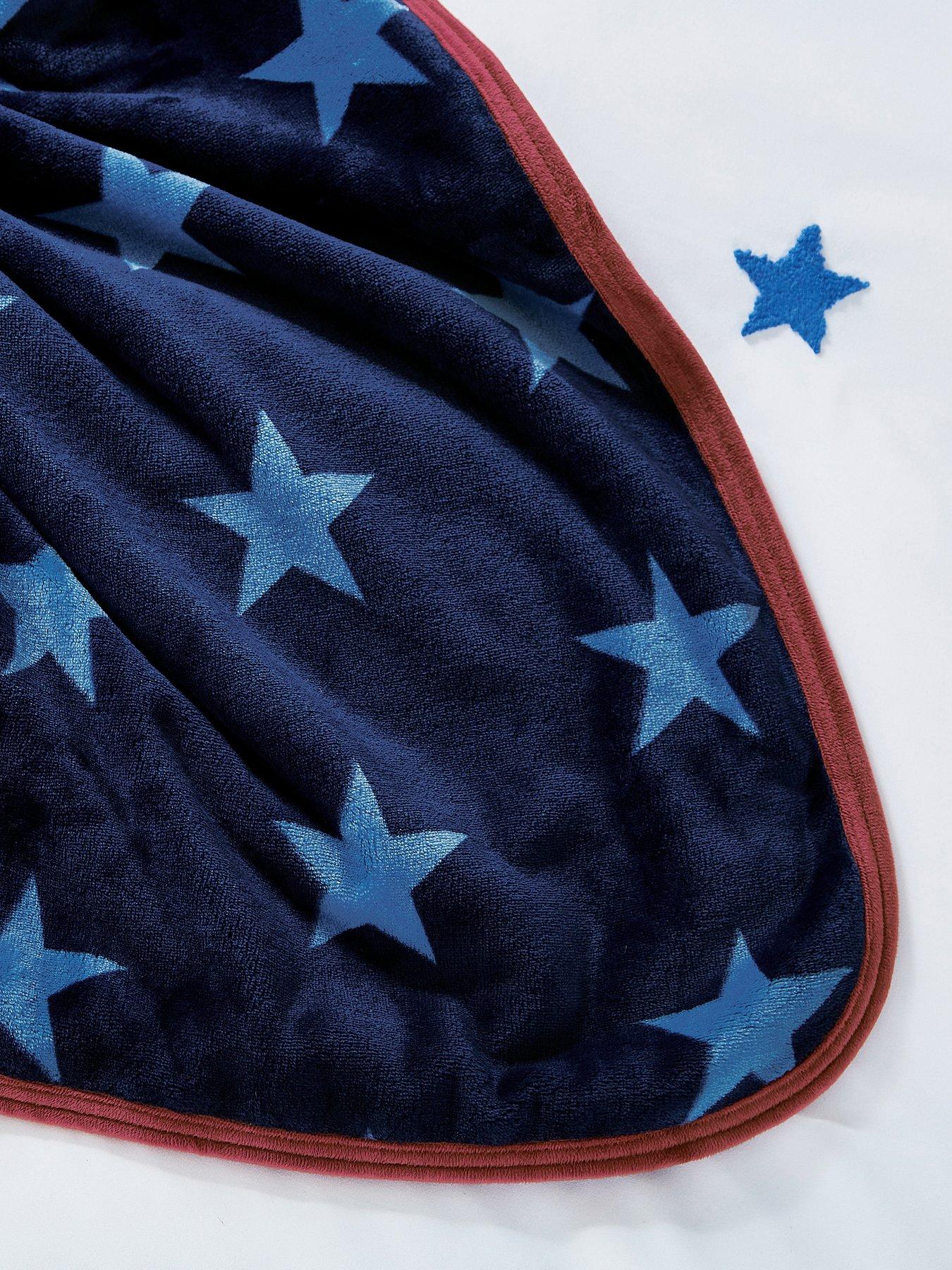 helena-springfield-star-fleece-throw-blueredback