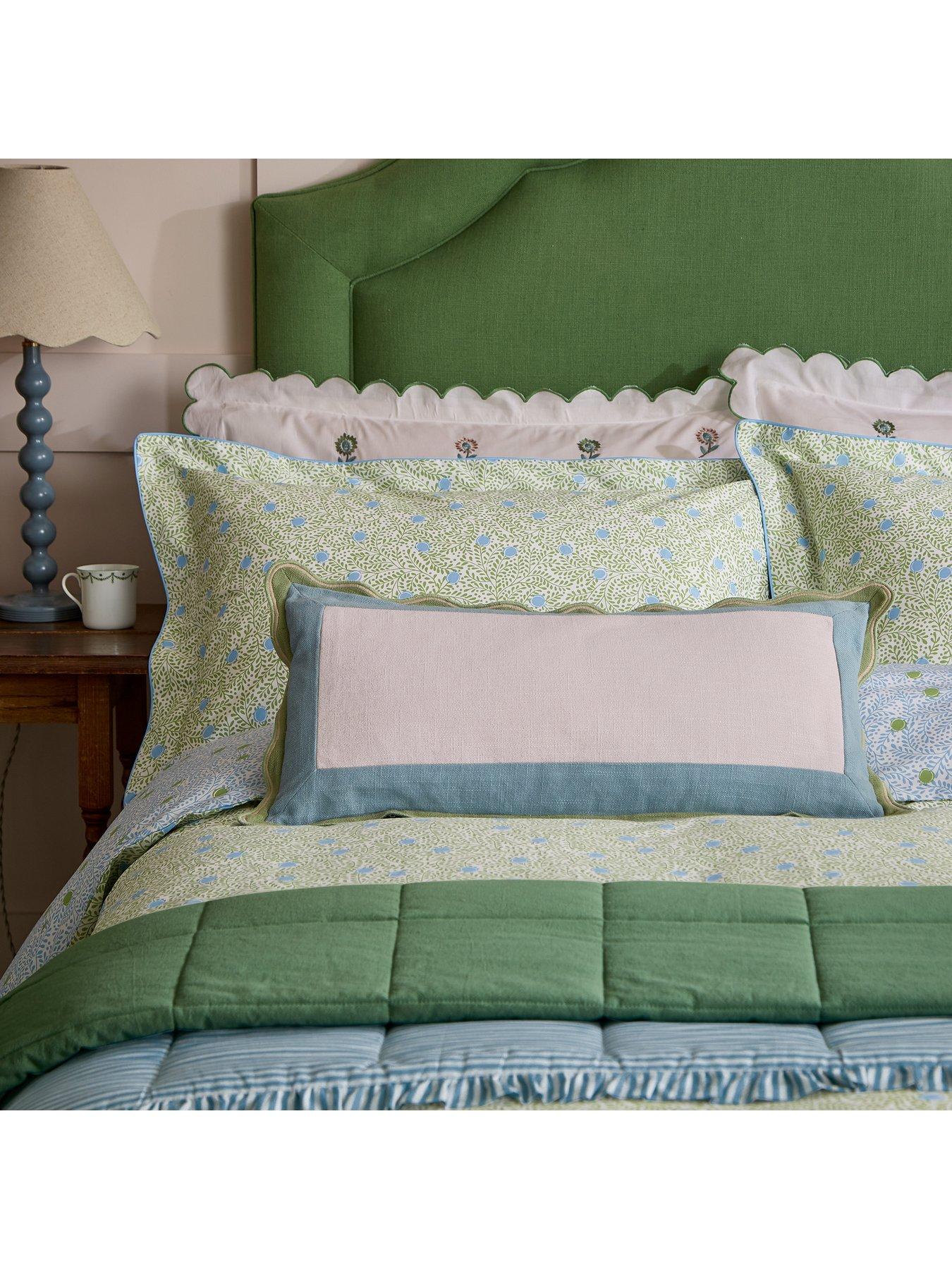 Image 3 of 5 of Joules Trailing Ditsy Duvet Cover Set Green