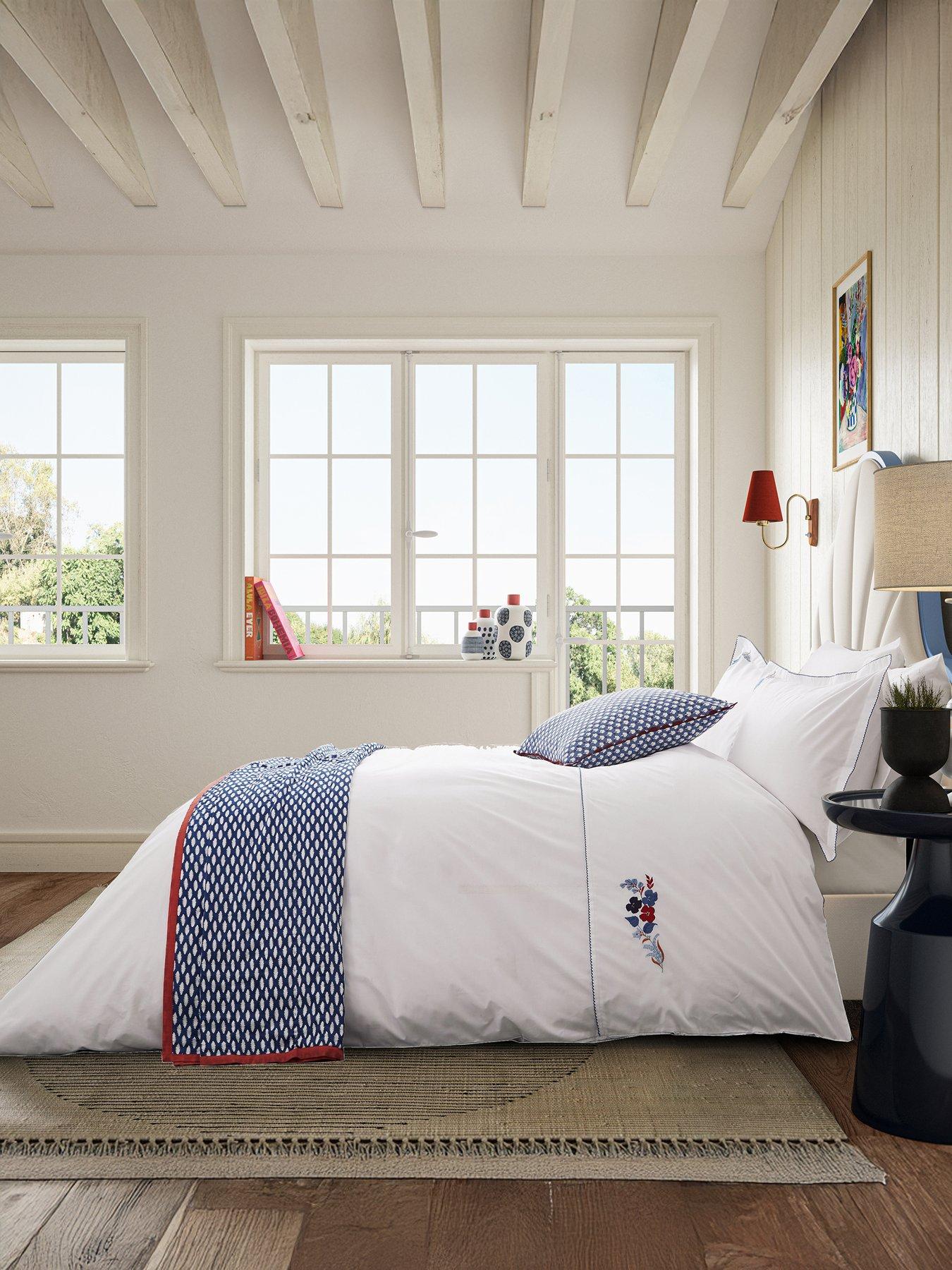 land-shore-fia-cover-set-100-cotton-blue-red