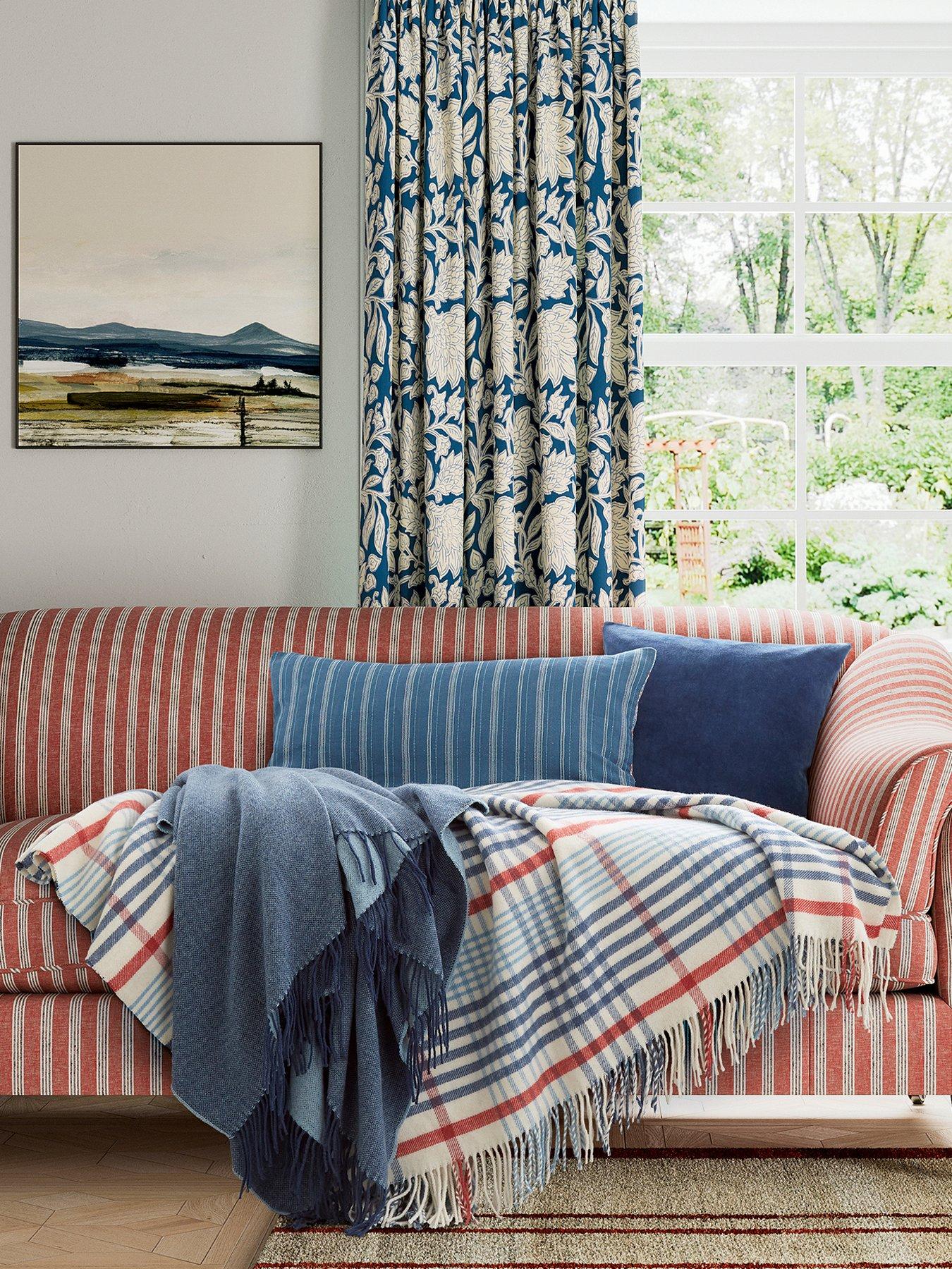 land-shore-picnic-check-throw-150x200-cm-blue-redfront