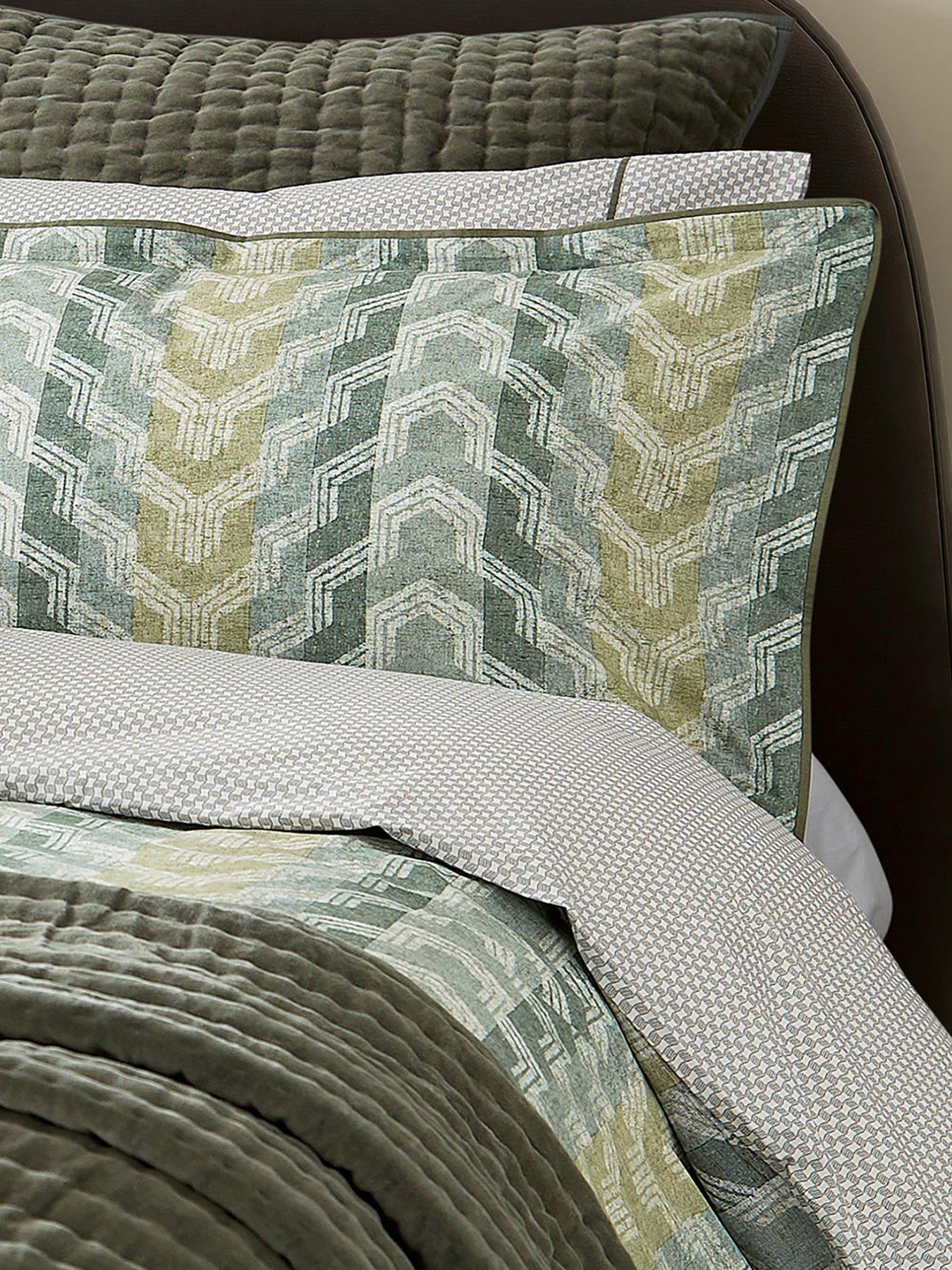 bedeck-of-belfast-reya-100-cotton-standard-pillow-case-pairs-green