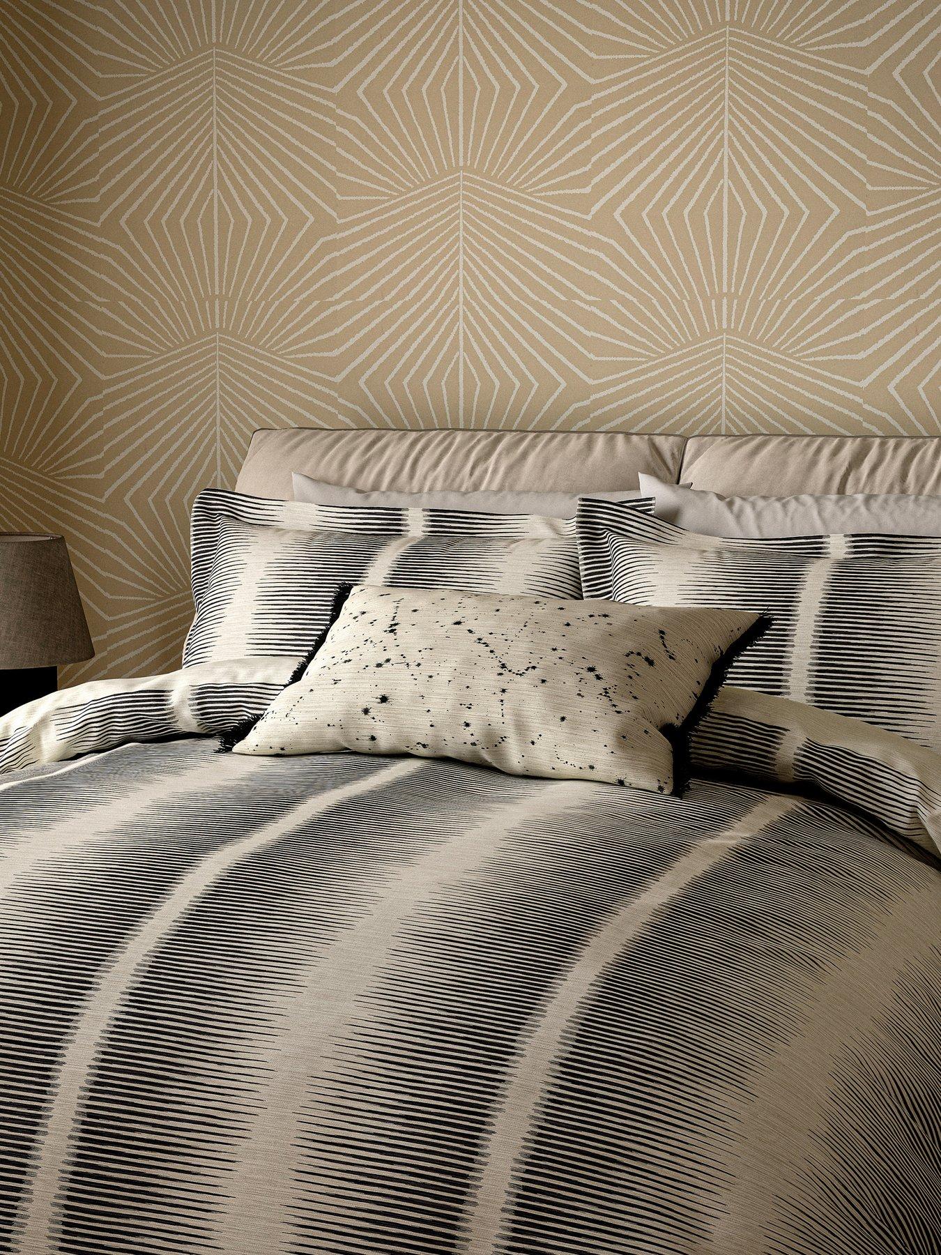 Image 3 of 5 of Harlequin Chaco Duvet Cover Set Charcoal