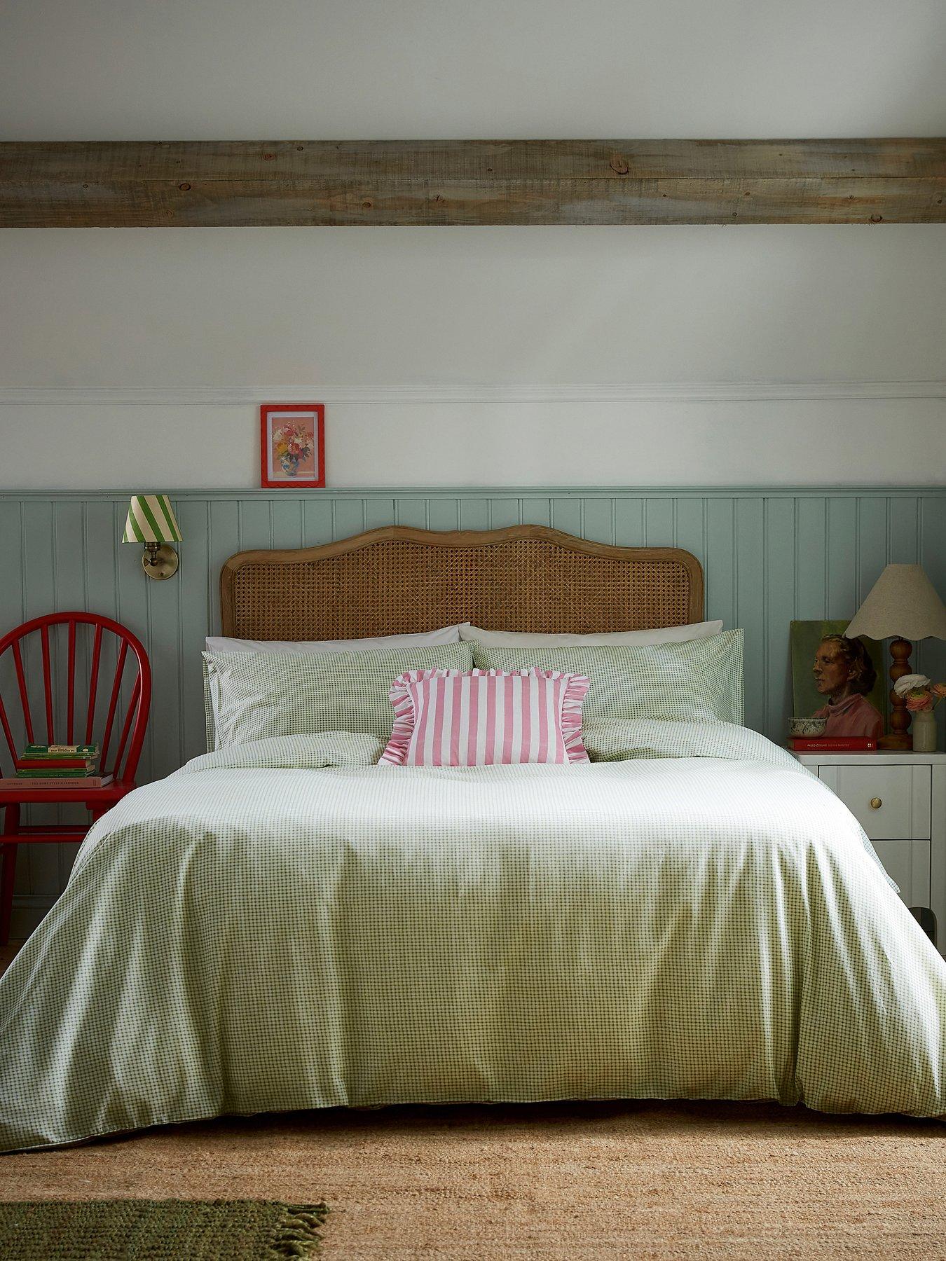 helena-springfield-gingham-print-duvet-cover-setfront